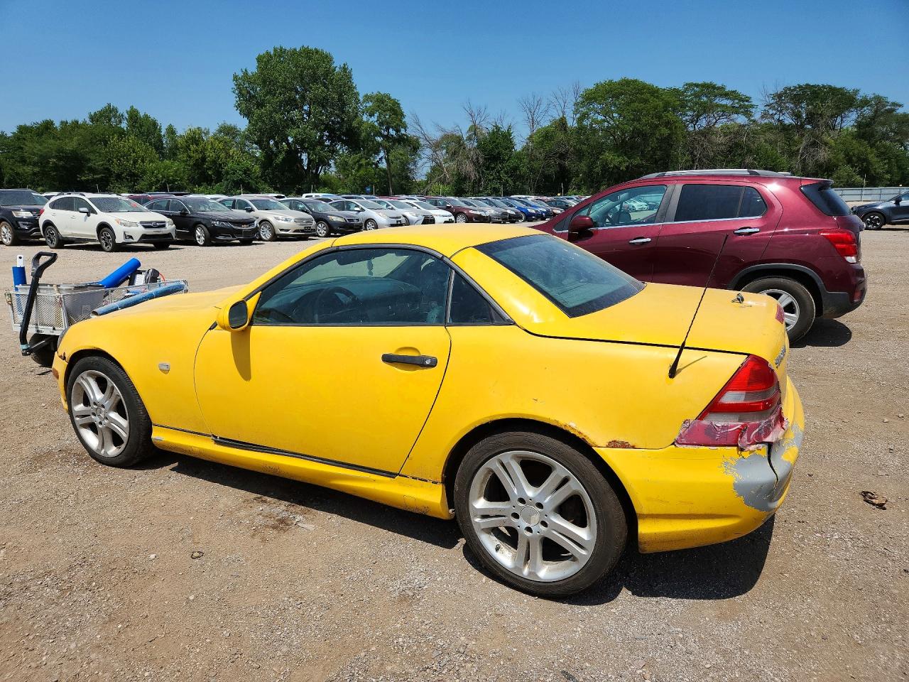 2000 Mercedes-benz Slk 230 Kompressor Yellow vin: WDBKK47F0YF161962