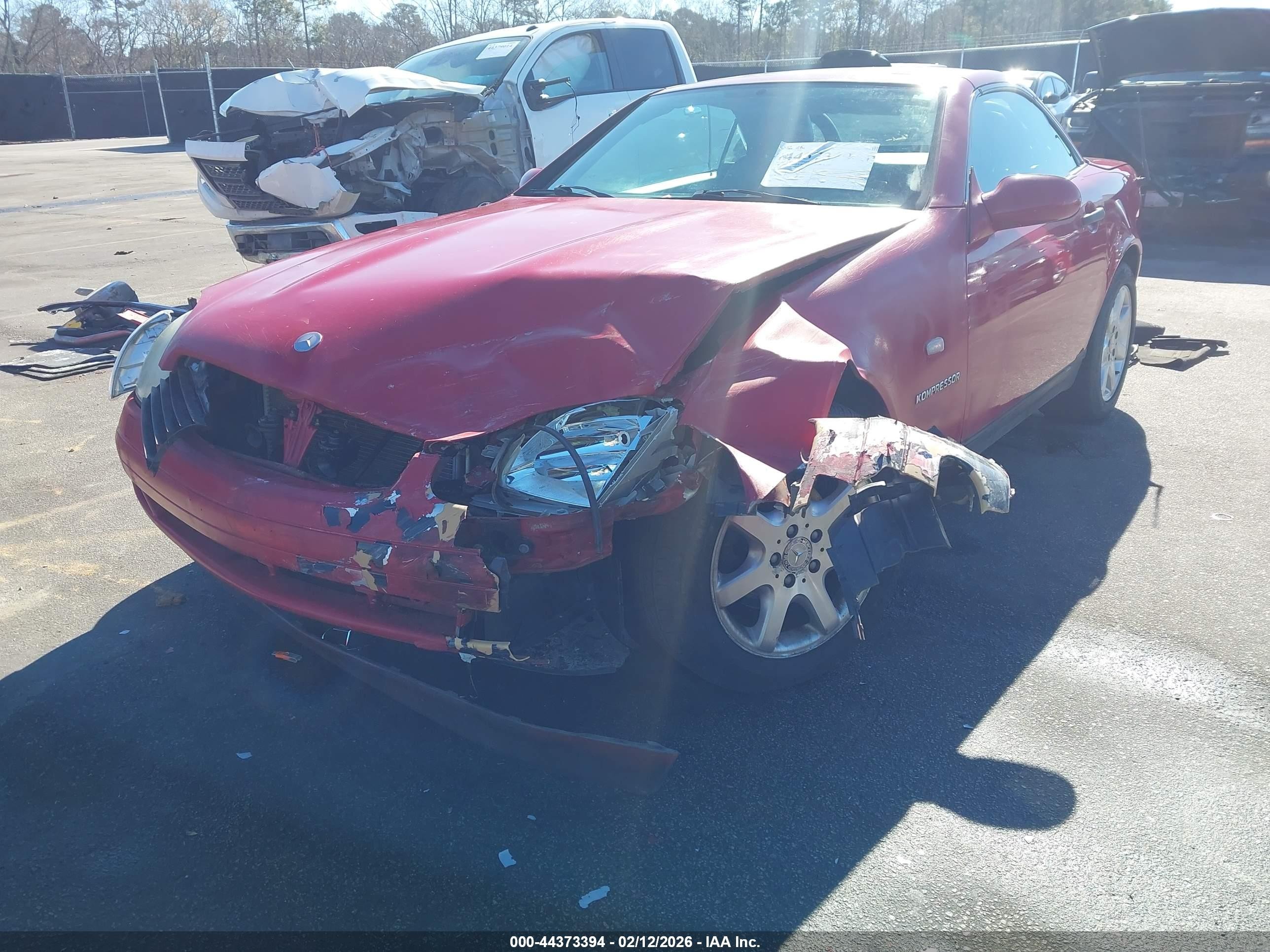 1998 Mercedes-benz Slk 230   Red vin: WDBKK47F1WF006740