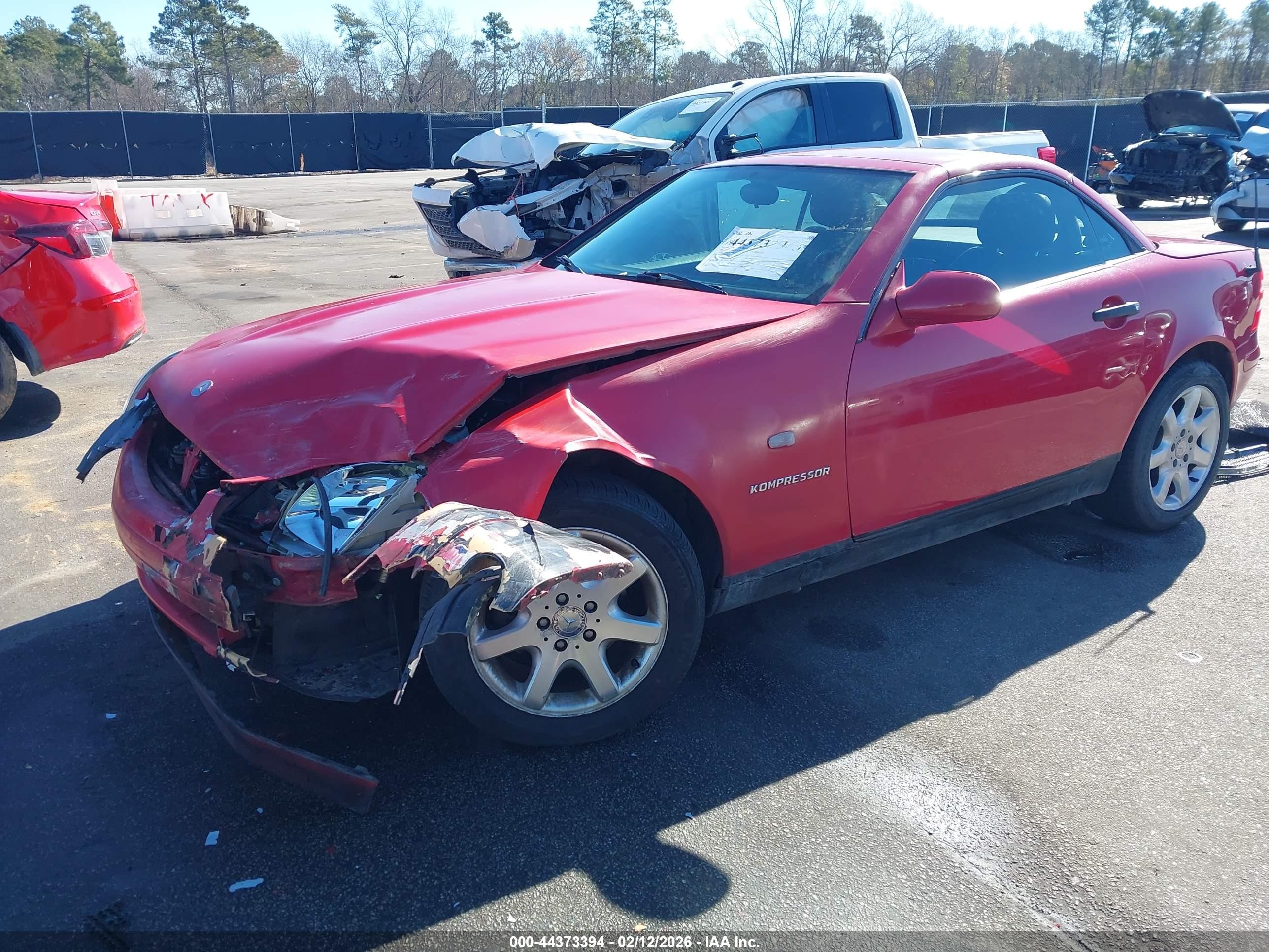 1998 Mercedes-benz Slk 230   Red vin: WDBKK47F1WF006740