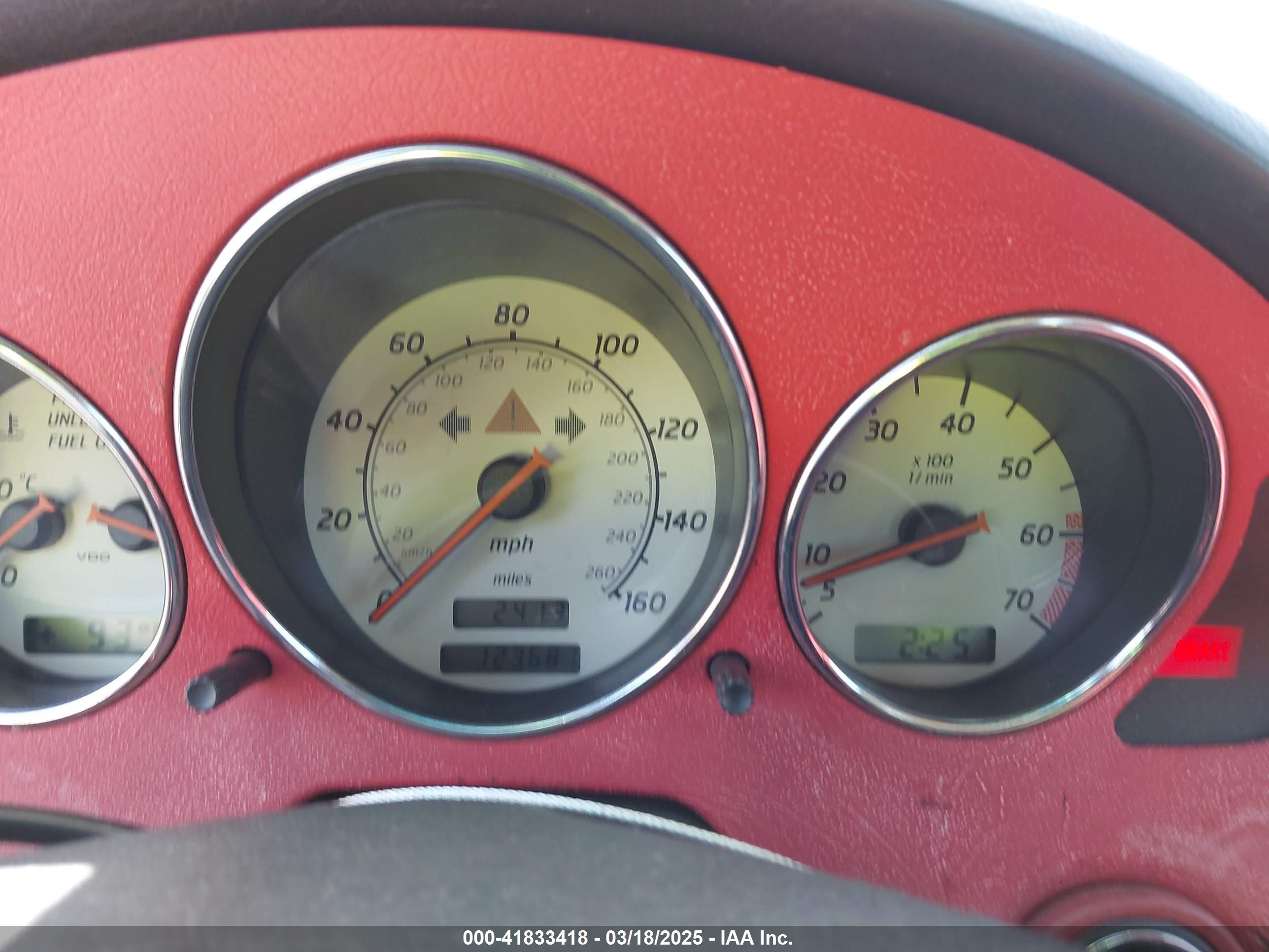 1998 Mercedes-benz Slk 230   White vin: WDBKK47F1WF012344