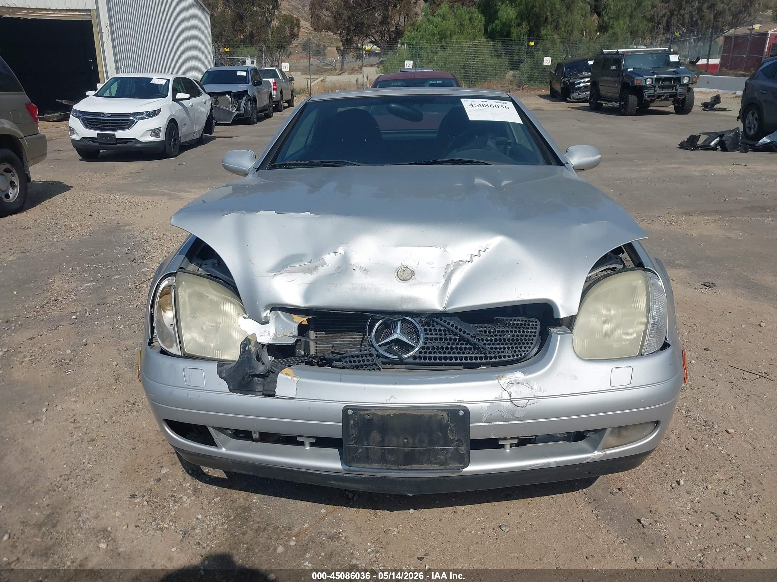 1998 Mercedes-benz Slk 230   Silver vin: WDBKK47F1WF069353