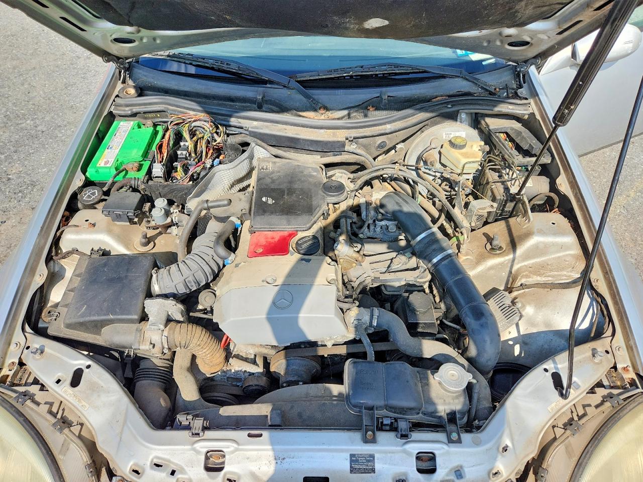 1999 Mercedes-benz Slk 230 Kompressor Серебряный vin: WDBKK47F2XF114740