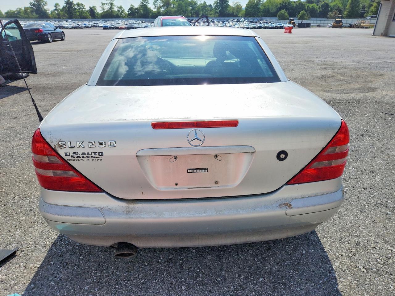 1999 Mercedes-benz Slk 230 Kompressor Серебряный vin: WDBKK47F2XF114740