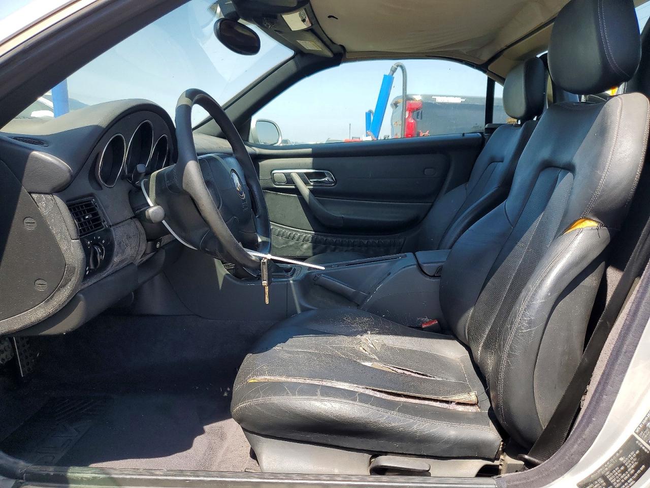 1999 Mercedes-benz Slk 230 Kompressor Silver vin: WDBKK47F2XF129271