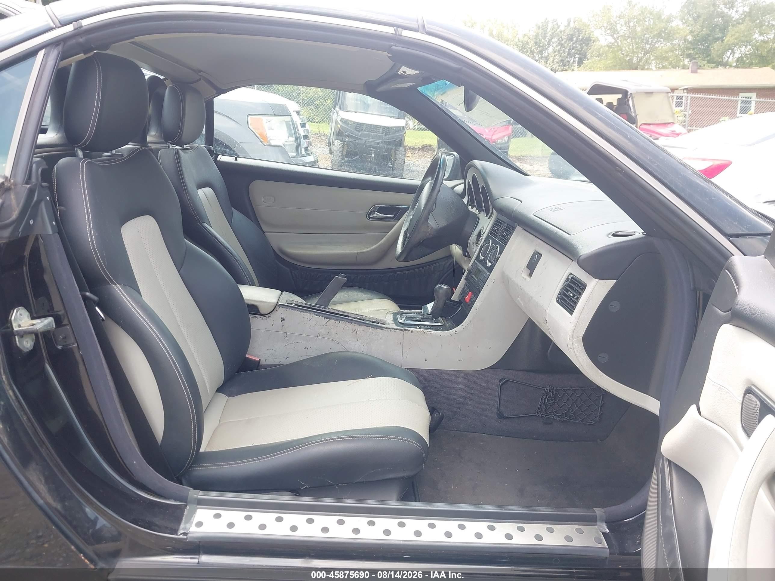1999 Mercedes-benz Slk 230 Kompressor Black vin: WDBKK47F2XF137631