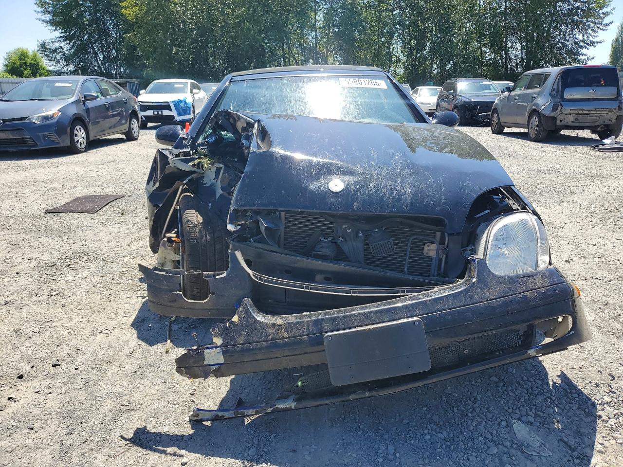 2000 Mercedes-benz Slk 230 Kompressor Black vin: WDBKK47F2YF158514