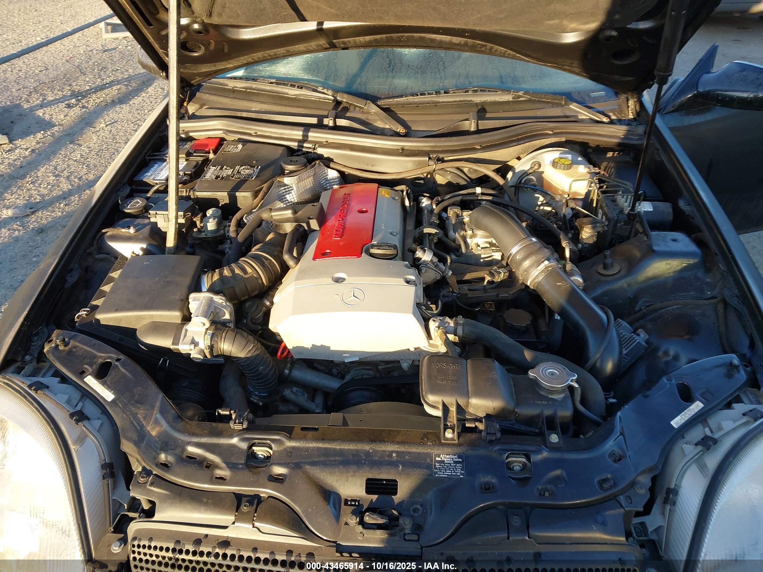 2000 Mercedes-benz Slk 230 Kompressor Black vin: WDBKK47F2YF169397