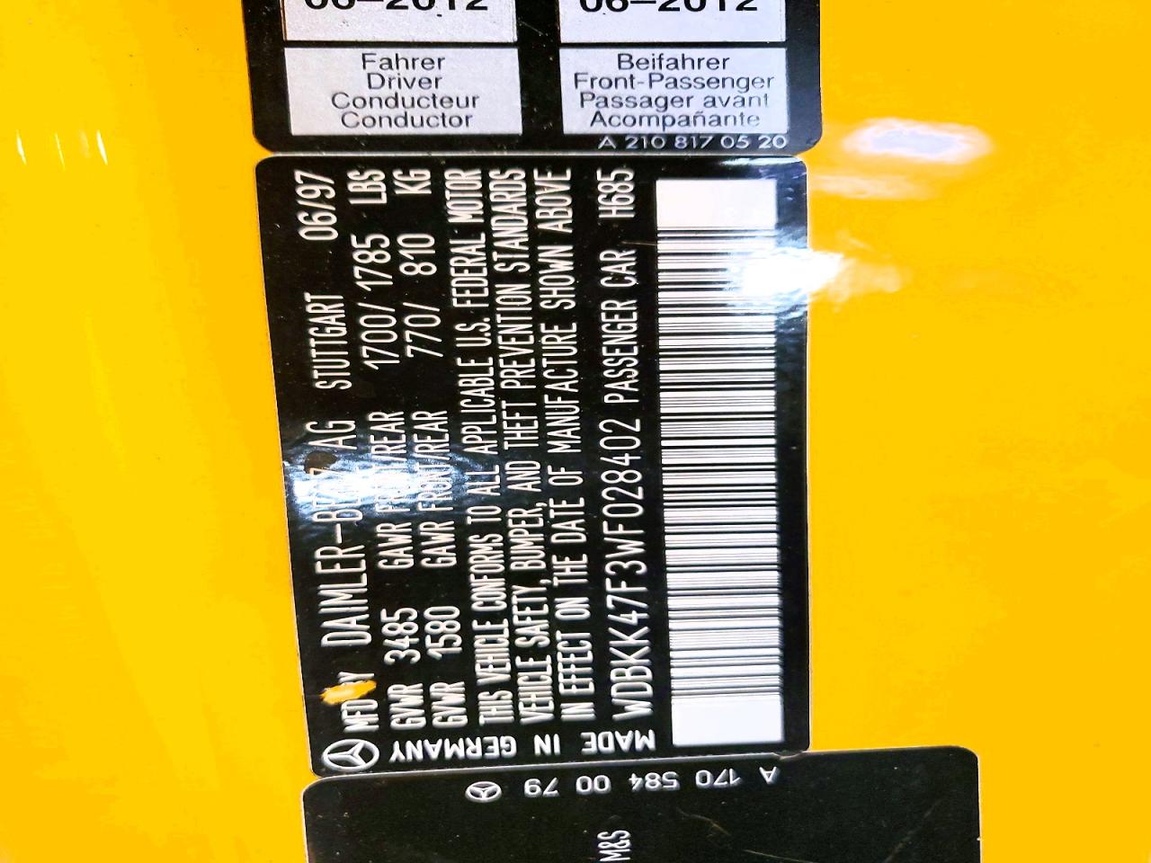 1998 Mercedes-benz Slk 230 Kompressor Yellow vin: WDBKK47F3WF028402