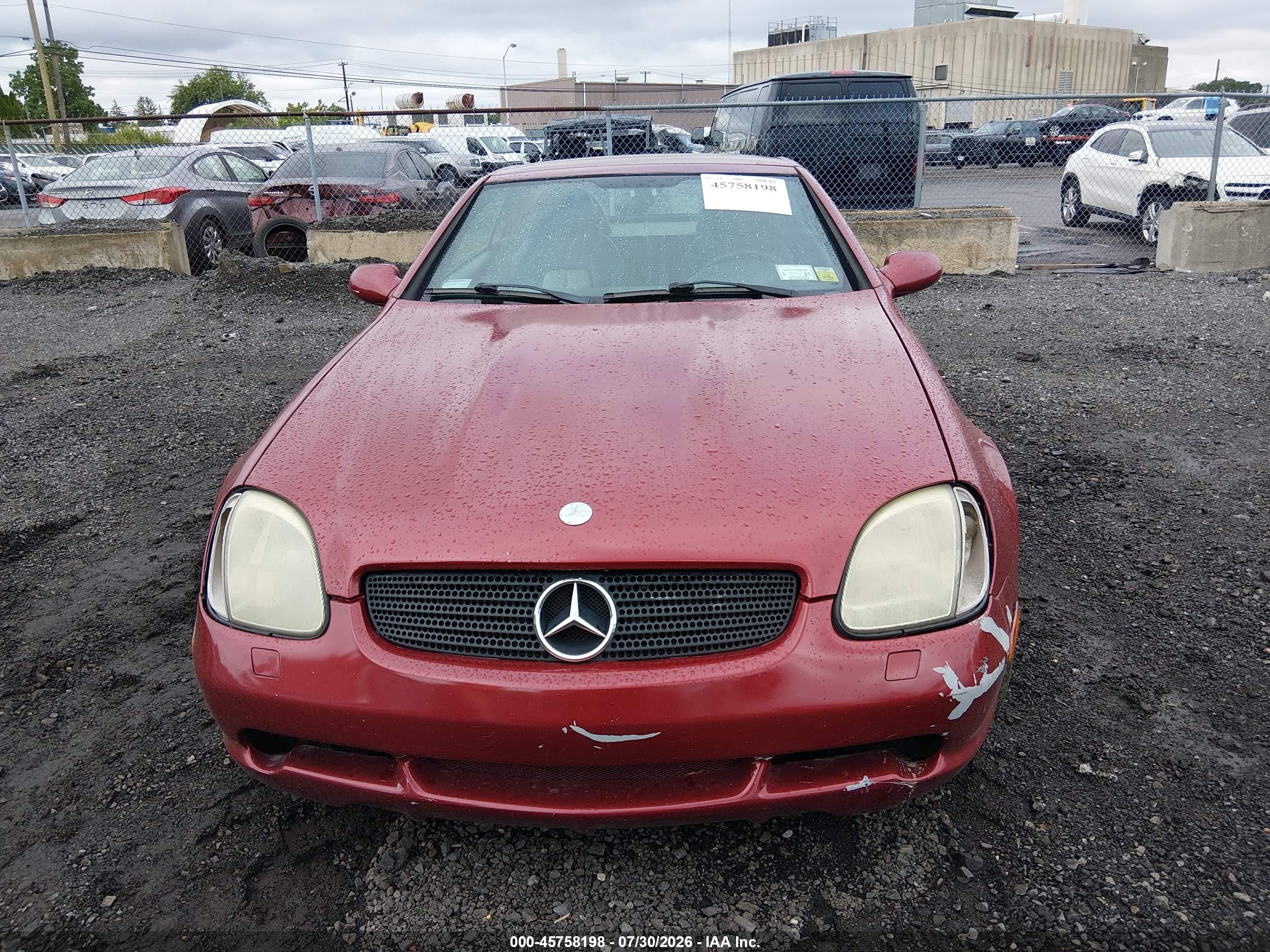 2000 Mercedes-benz Slk 230 Kompressor Red vin: WDBKK47F3YF156383
