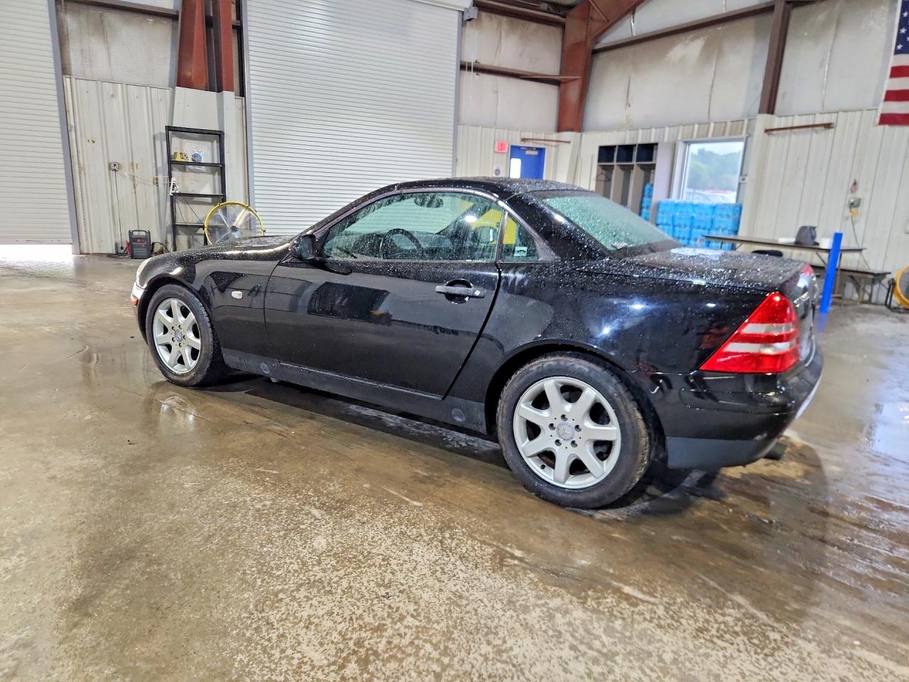1998 Mercedes-benz Slk 230 Kompressor Black vin: WDBKK47F4WF029414