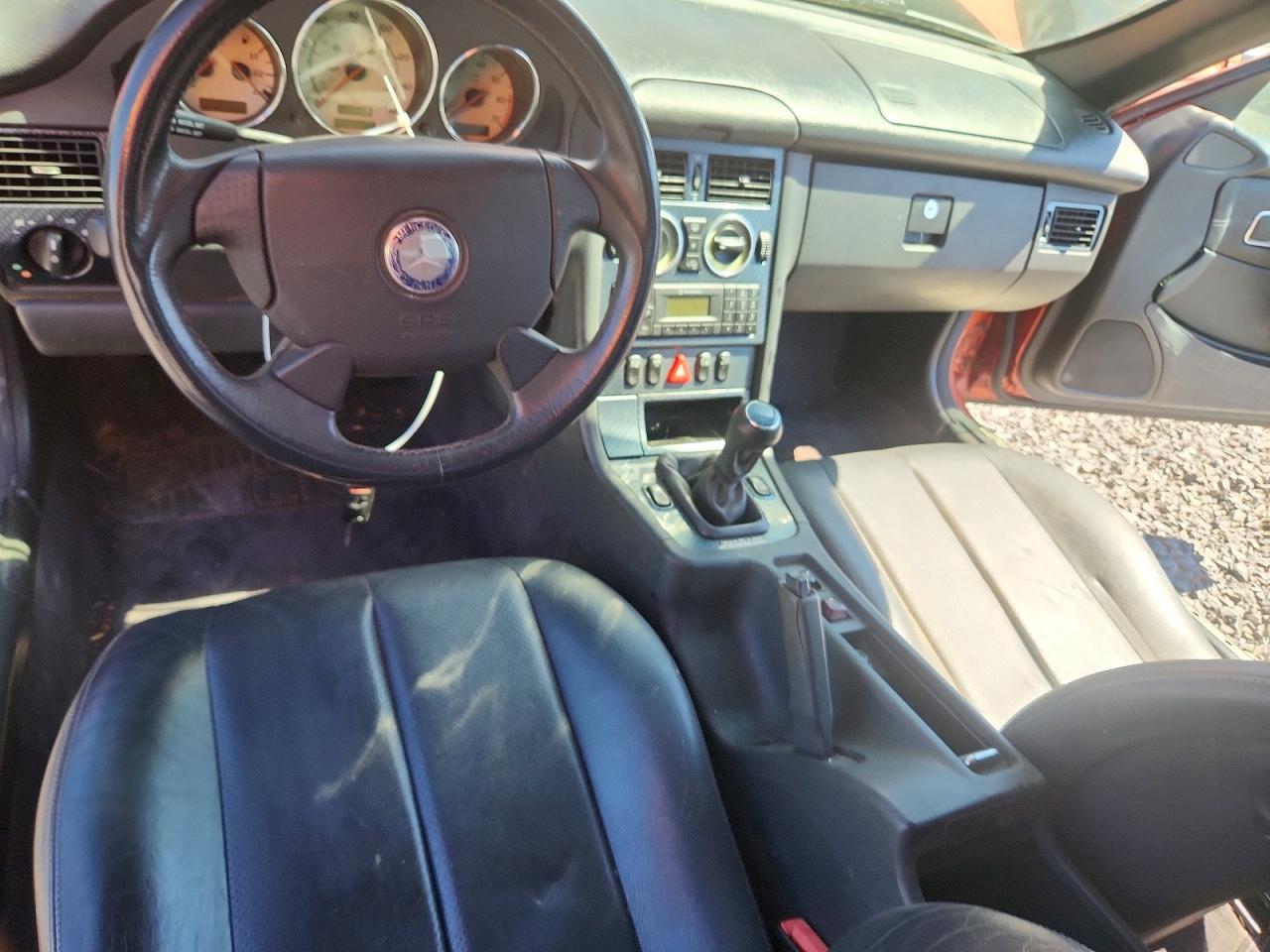 1999 Mercedes-benz Slk 230 Kompressor Orange vin: WDBKK47F4XF114321