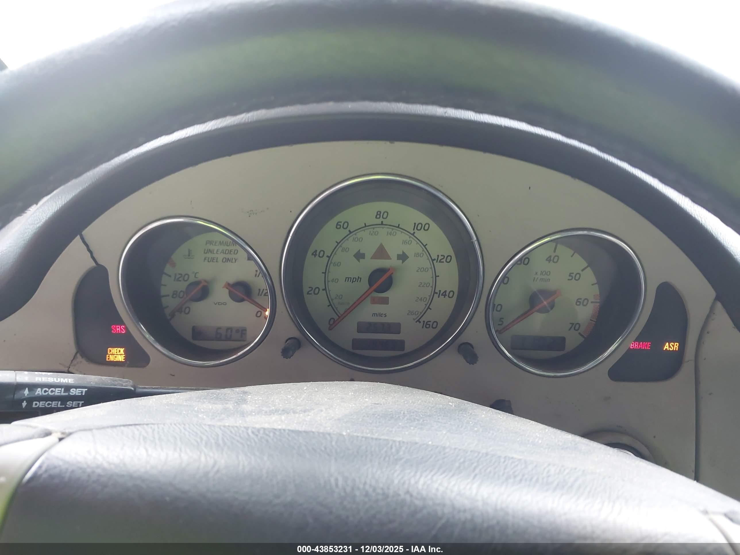 1998 Mercedes-benz Slk 230   Black vin: WDBKK47F5WF025775