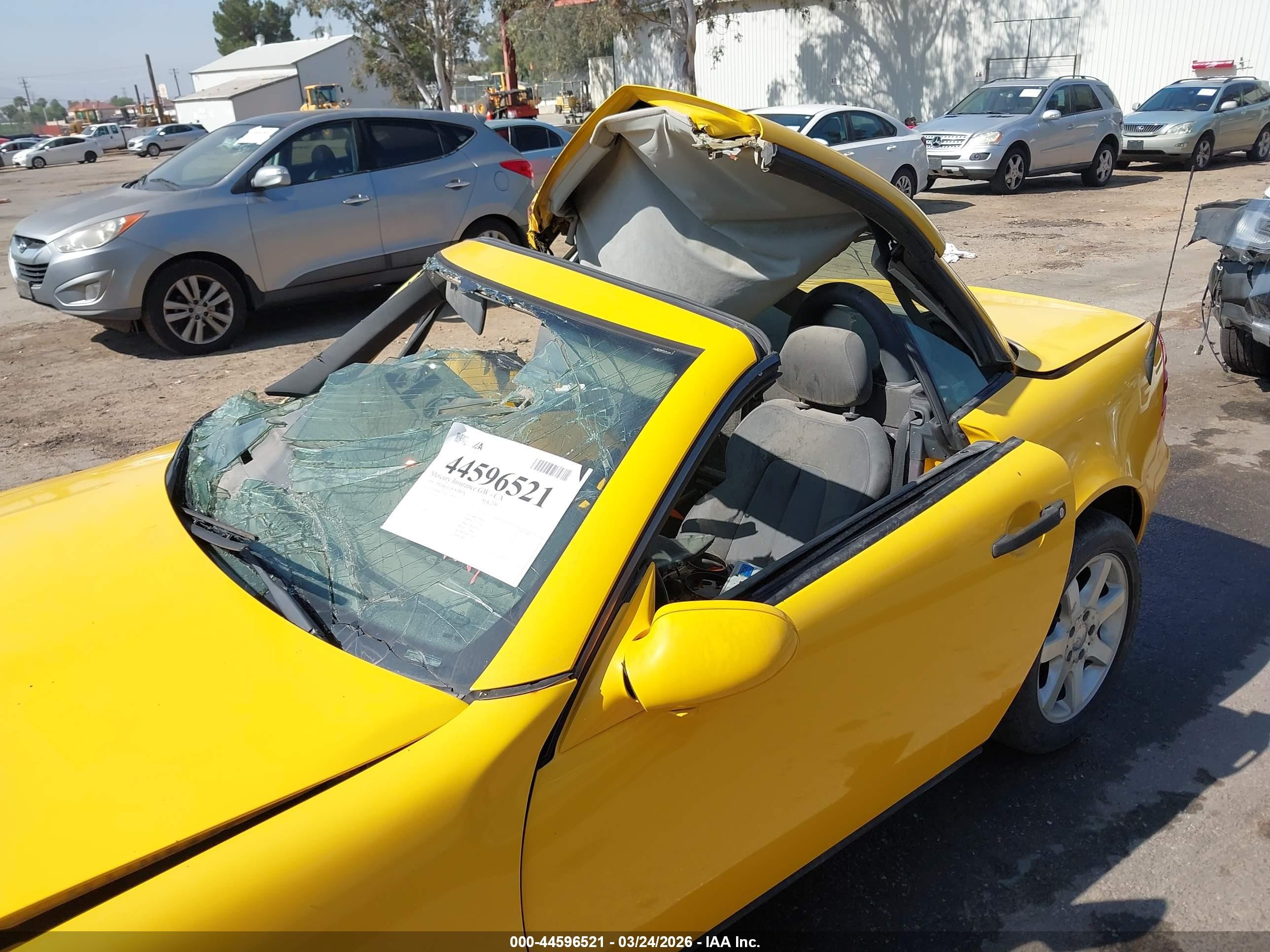 1998 Mercedes-benz Slk 230   Желтый vin: WDBKK47F5WF078346