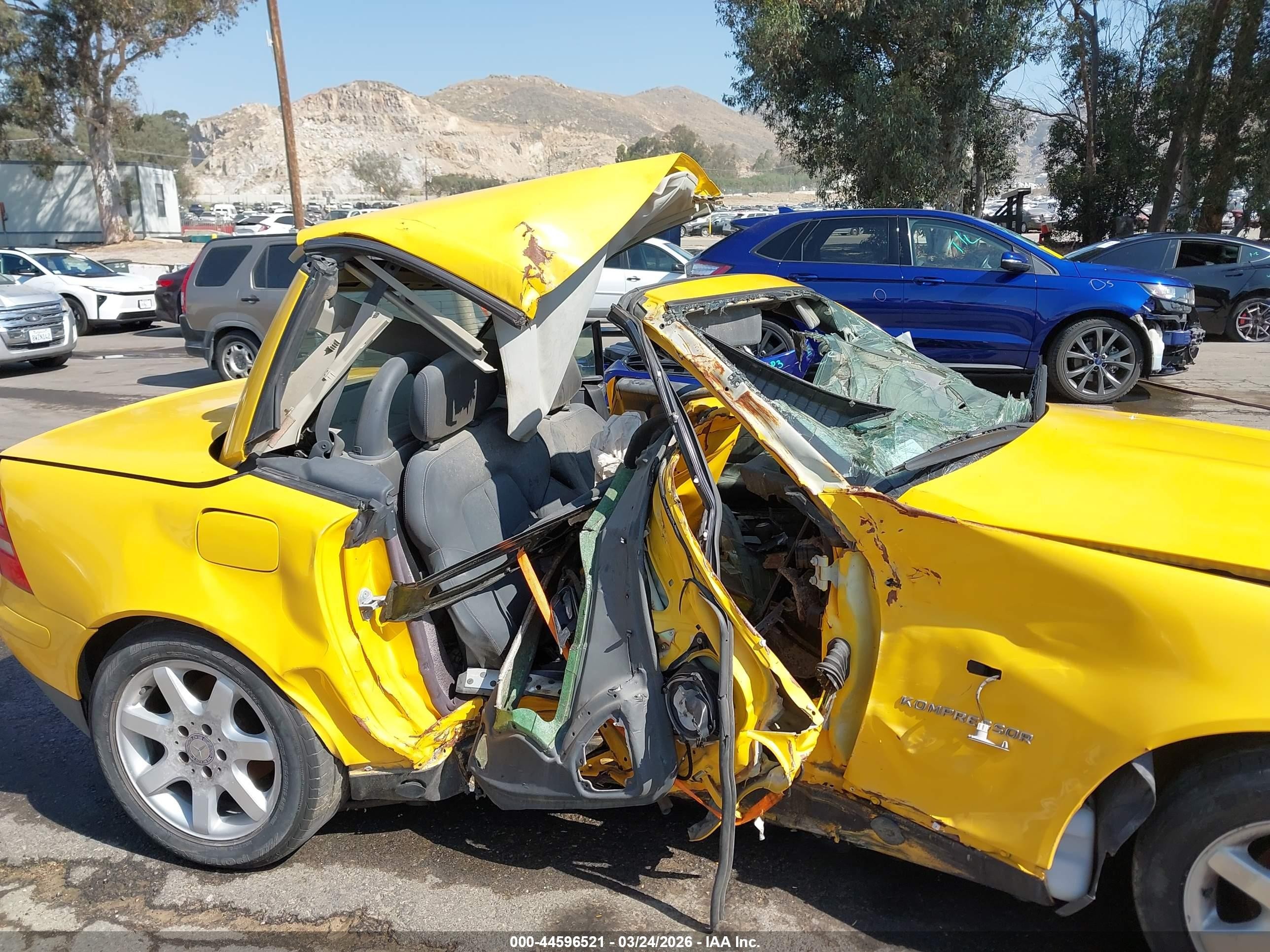 1998 Mercedes-benz Slk 230   Желтый vin: WDBKK47F5WF078346