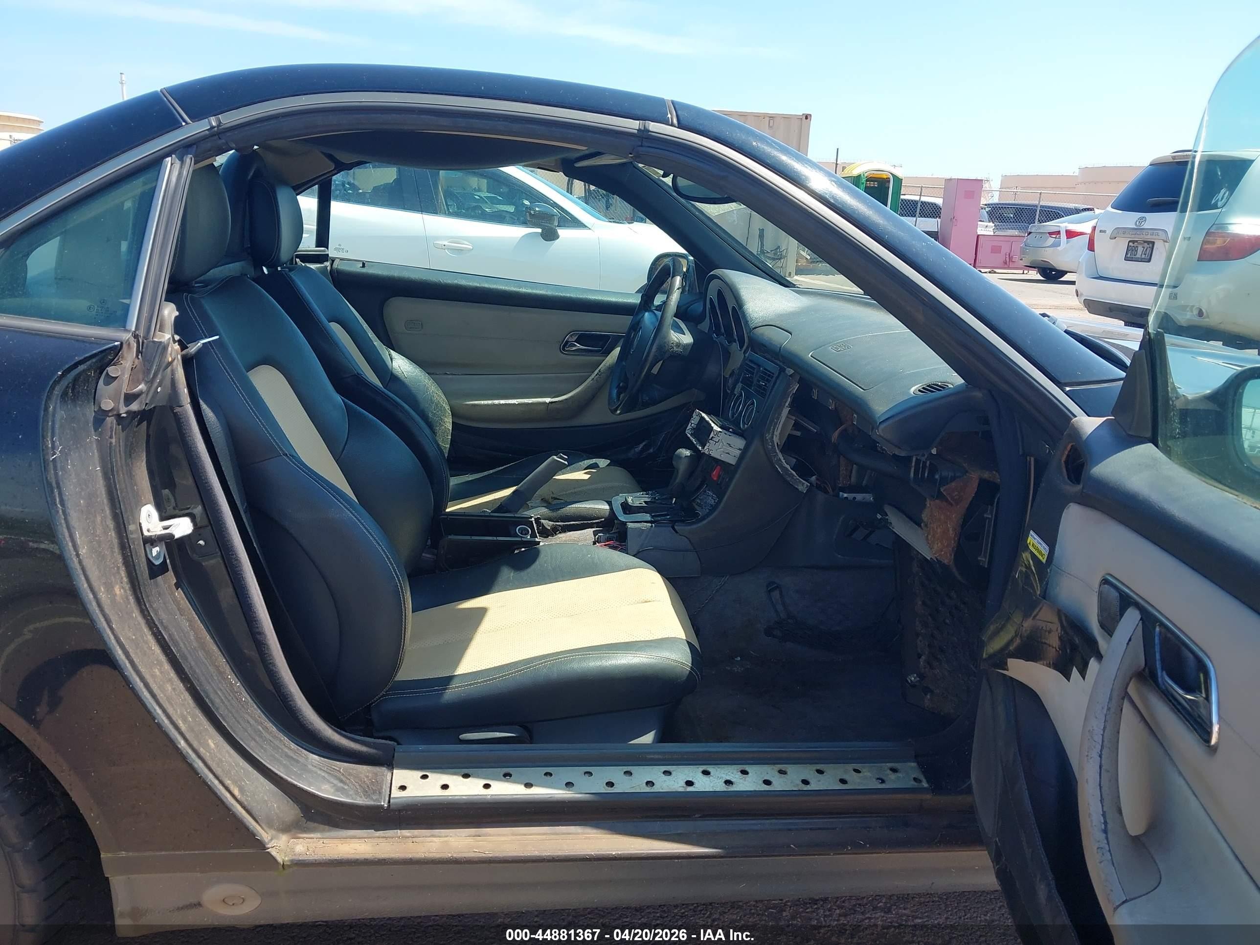 1999 Mercedes-benz Slk 230 Kompressor Black vin: WDBKK47F5XF093642
