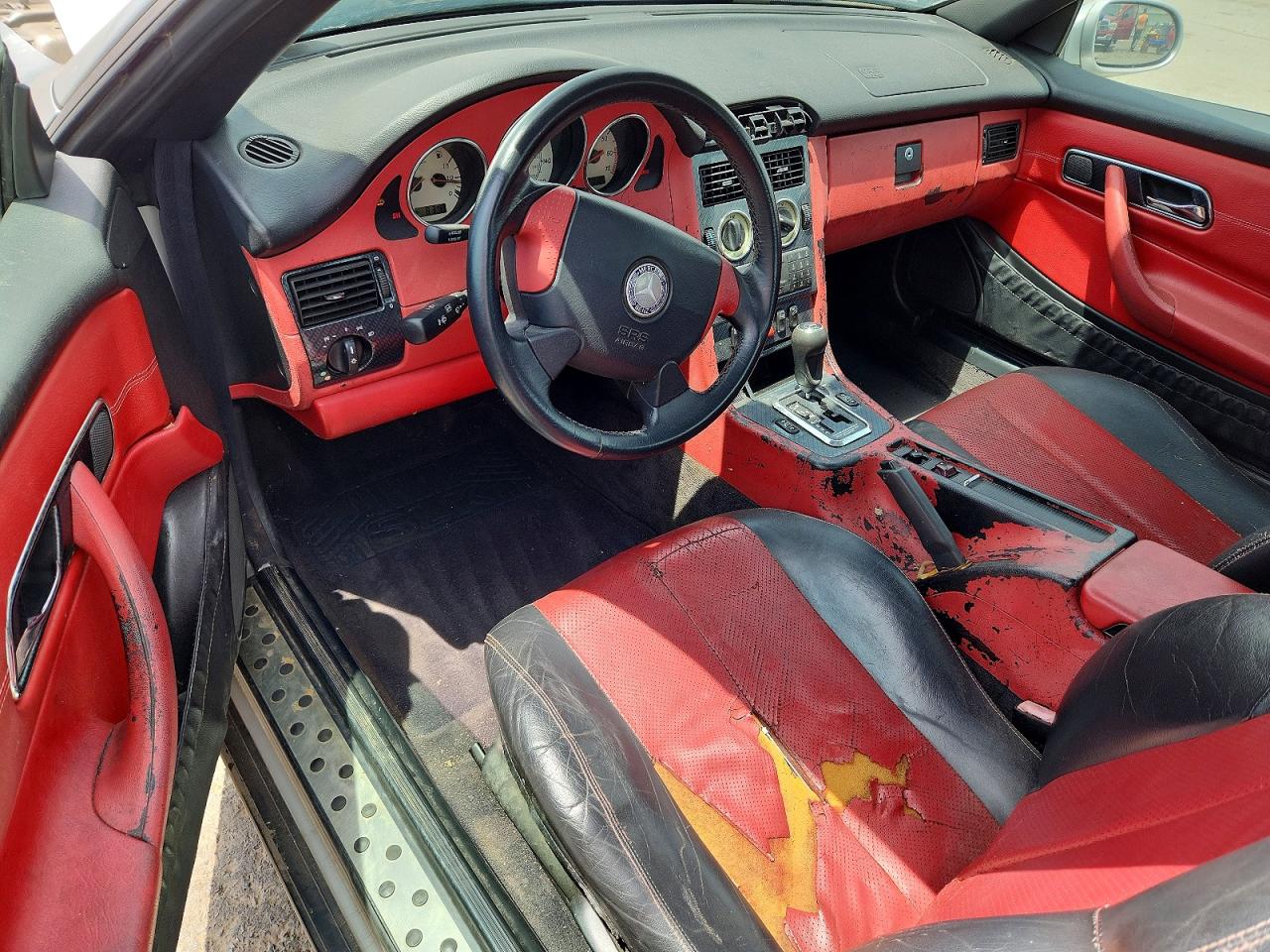 1999 Mercedes-benz Slk 230 Kompressor Silver vin: WDBKK47F5XF117504