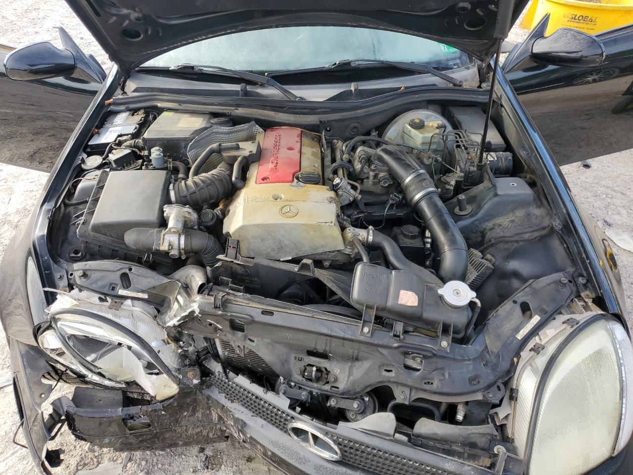 1998 Mercedes-benz Slk 230 Kompressor Черный vin: WDBKK47F6WF003686
