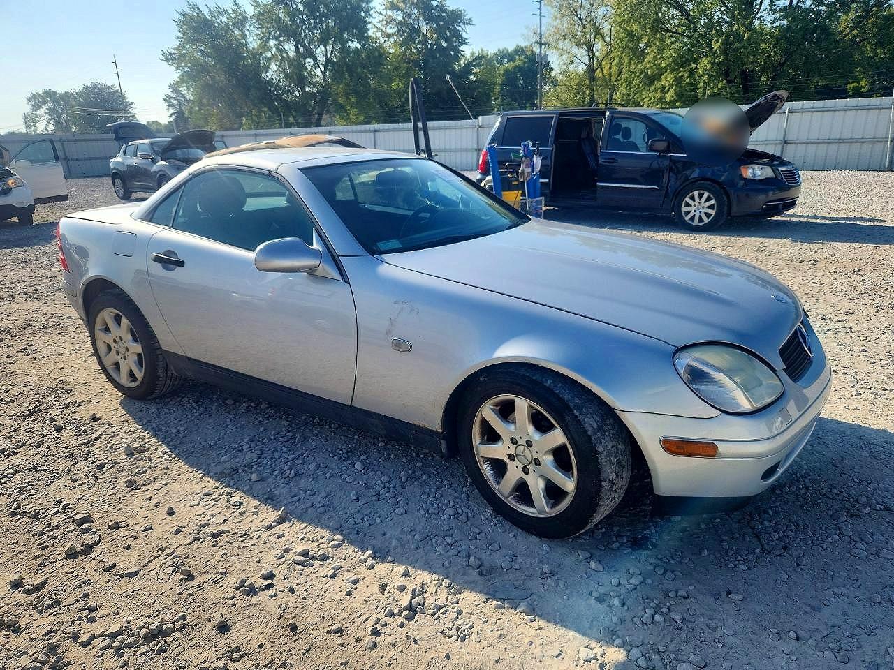 1998 Mercedes-benz Slk 230 Kompressor Серебряный vin: WDBKK47F6WF011092