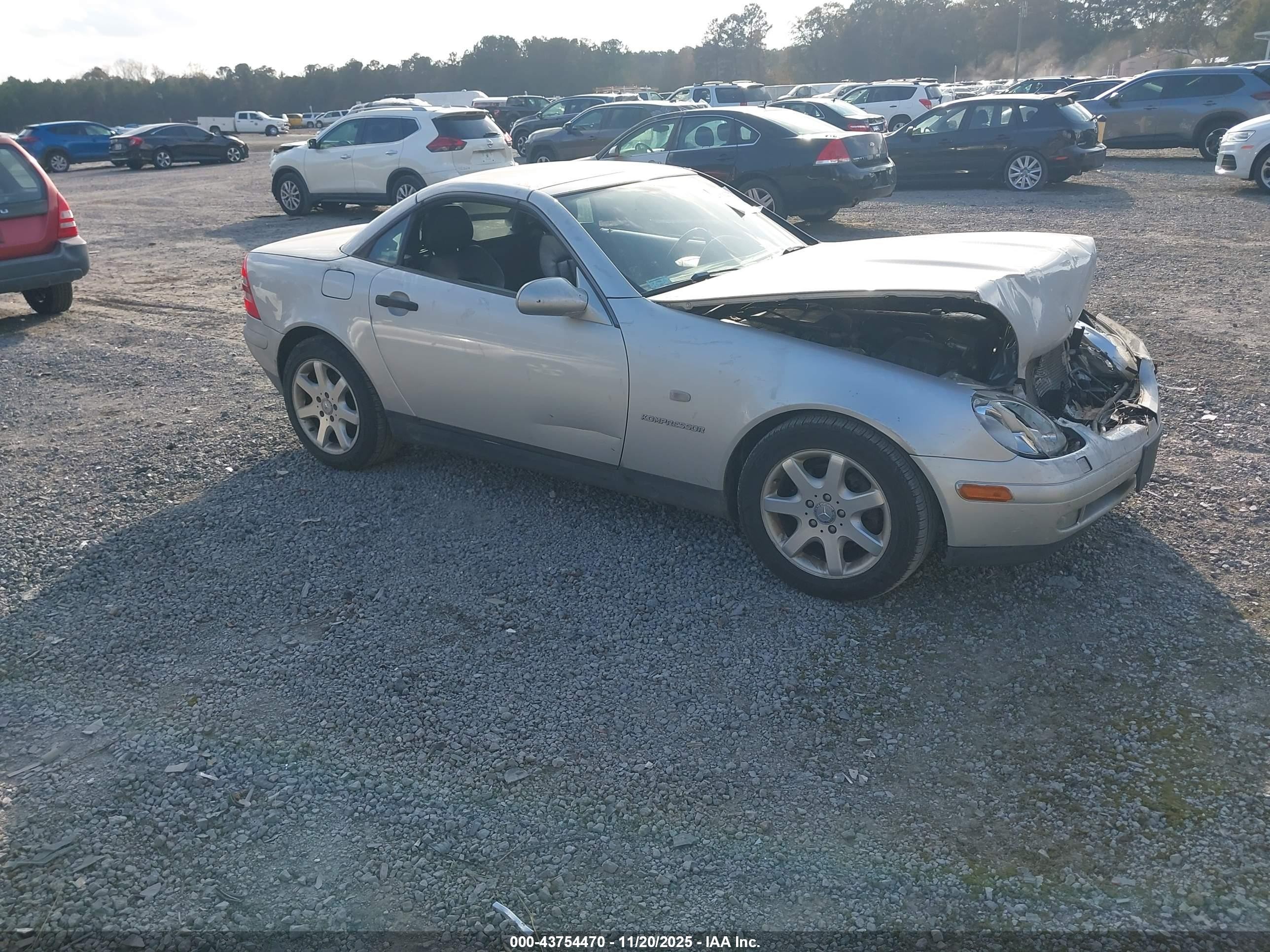1998 Mercedes-benz Slk 230   Silver vin: WDBKK47F6WF013716