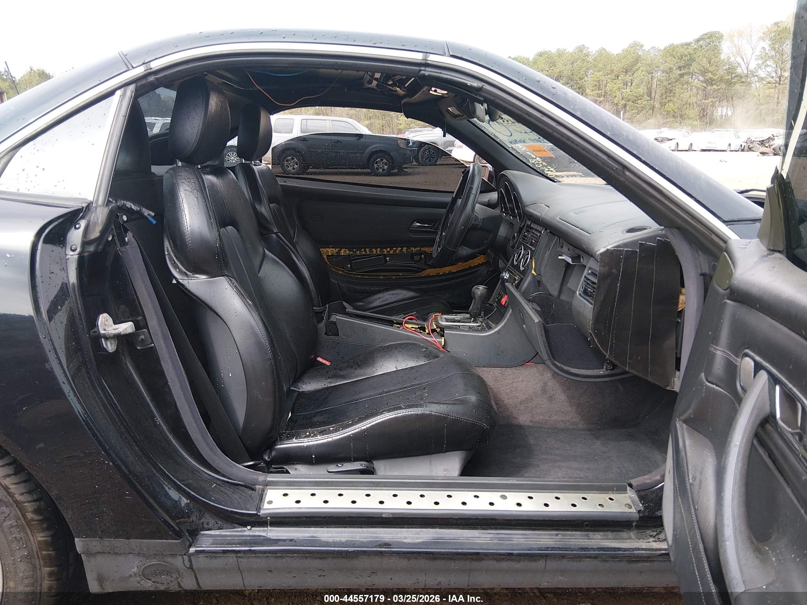1998 Mercedes-benz Slk 230   Black vin: WDBKK47F6WF065010