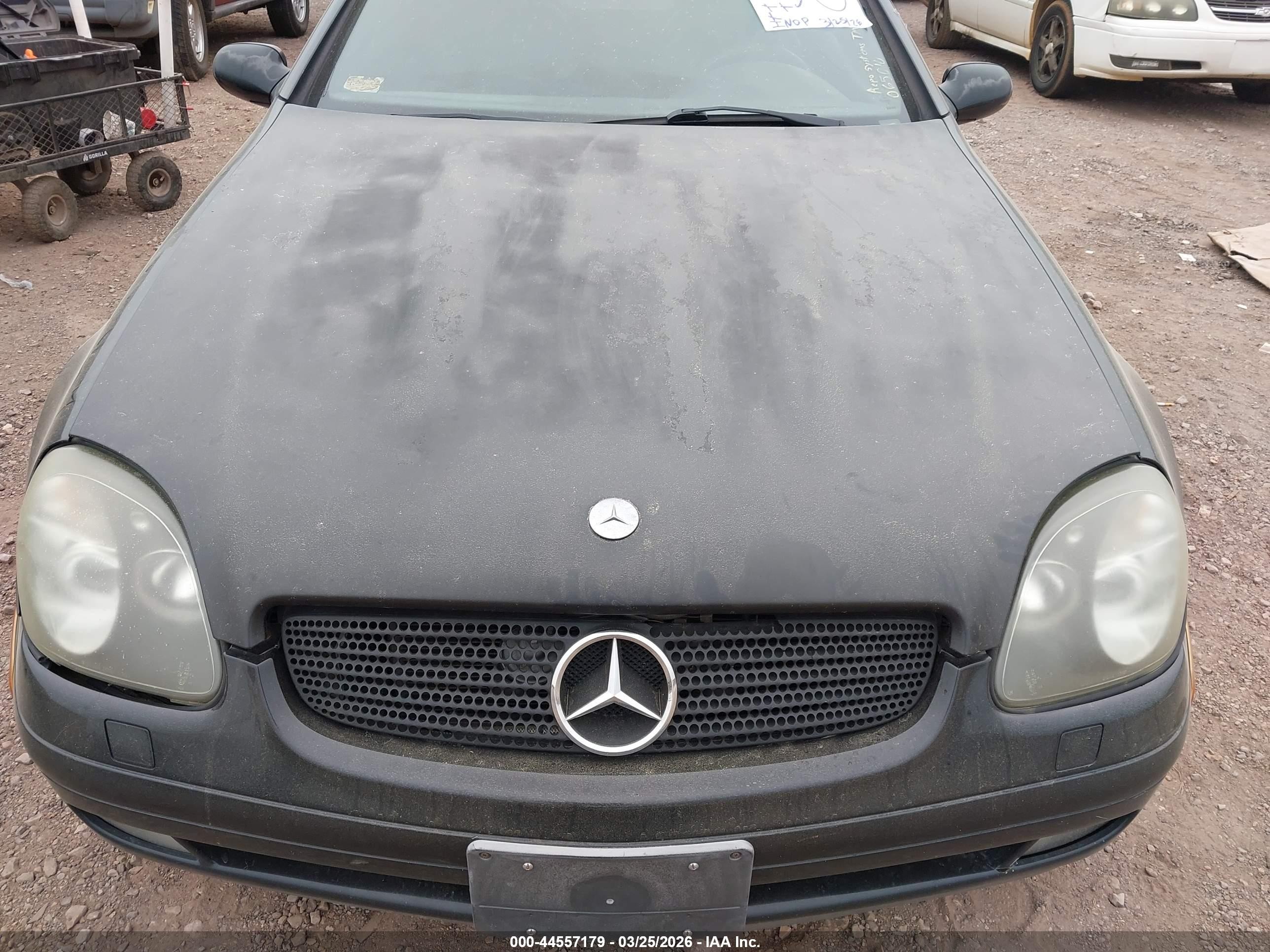 1998 Mercedes-benz Slk 230   Black vin: WDBKK47F6WF065010