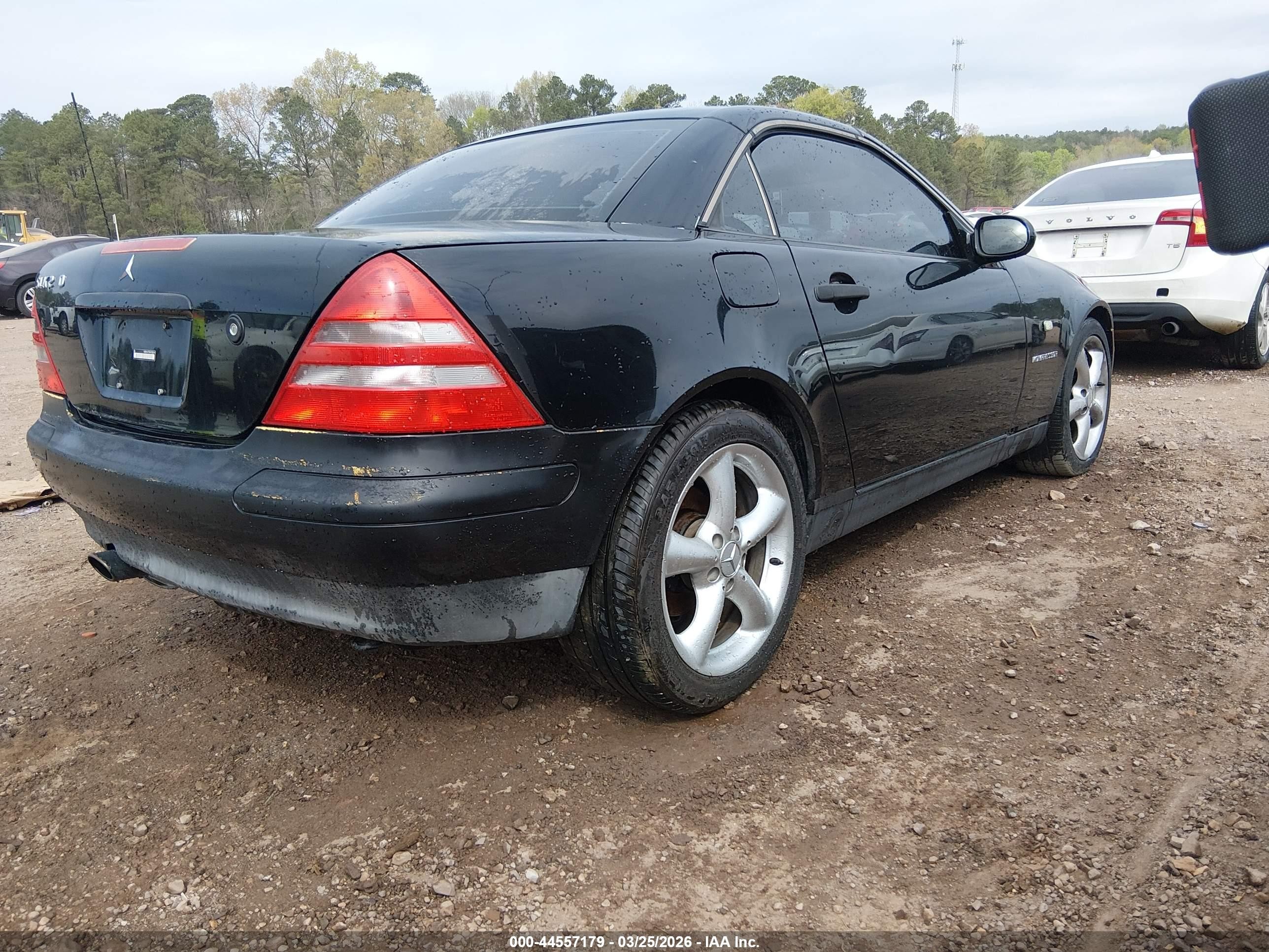 1998 Mercedes-benz Slk 230   Black vin: WDBKK47F6WF065010