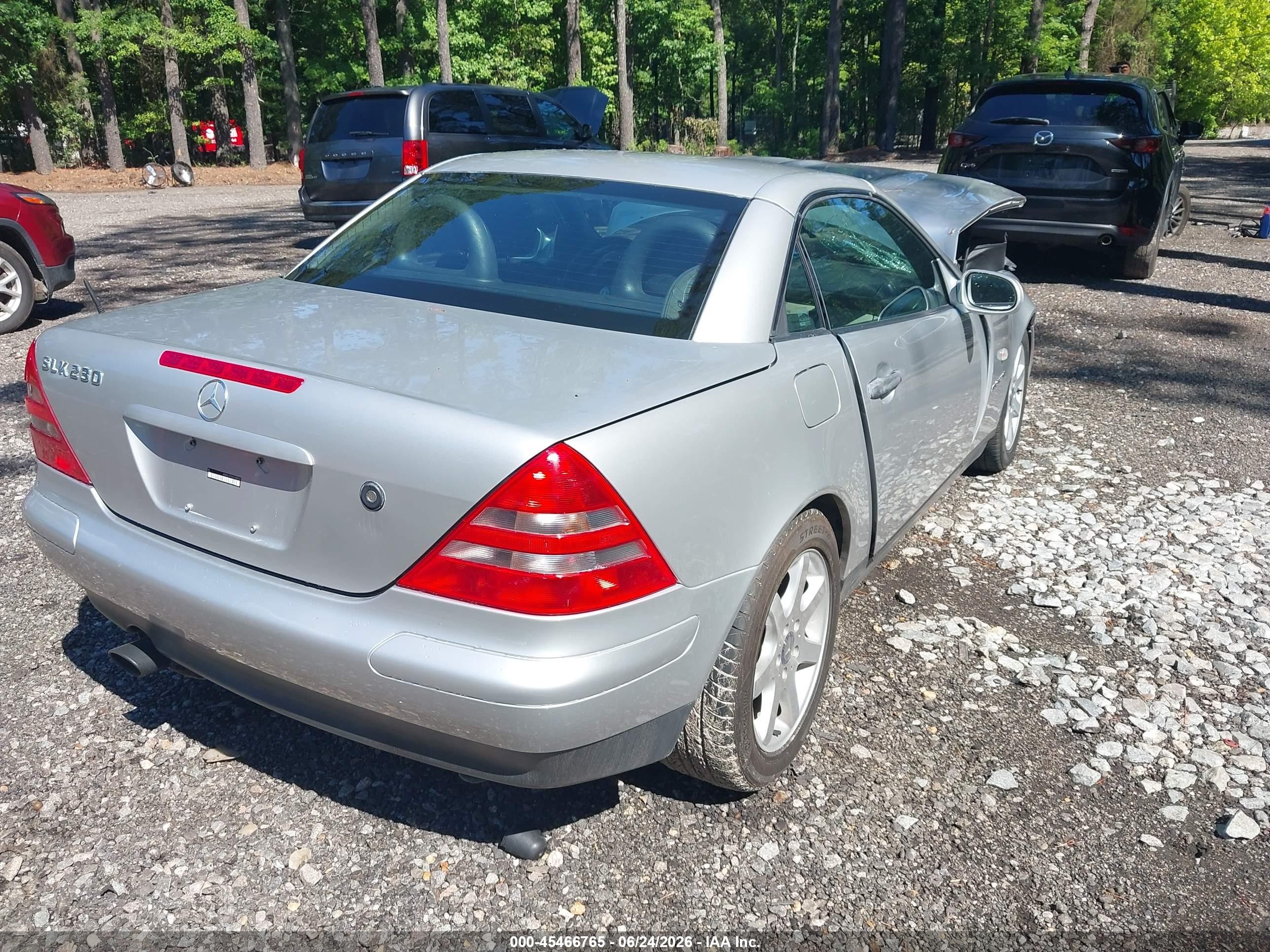 1998 Mercedes-benz Slk 230   Silver vin: WDBKK47F6WF069753