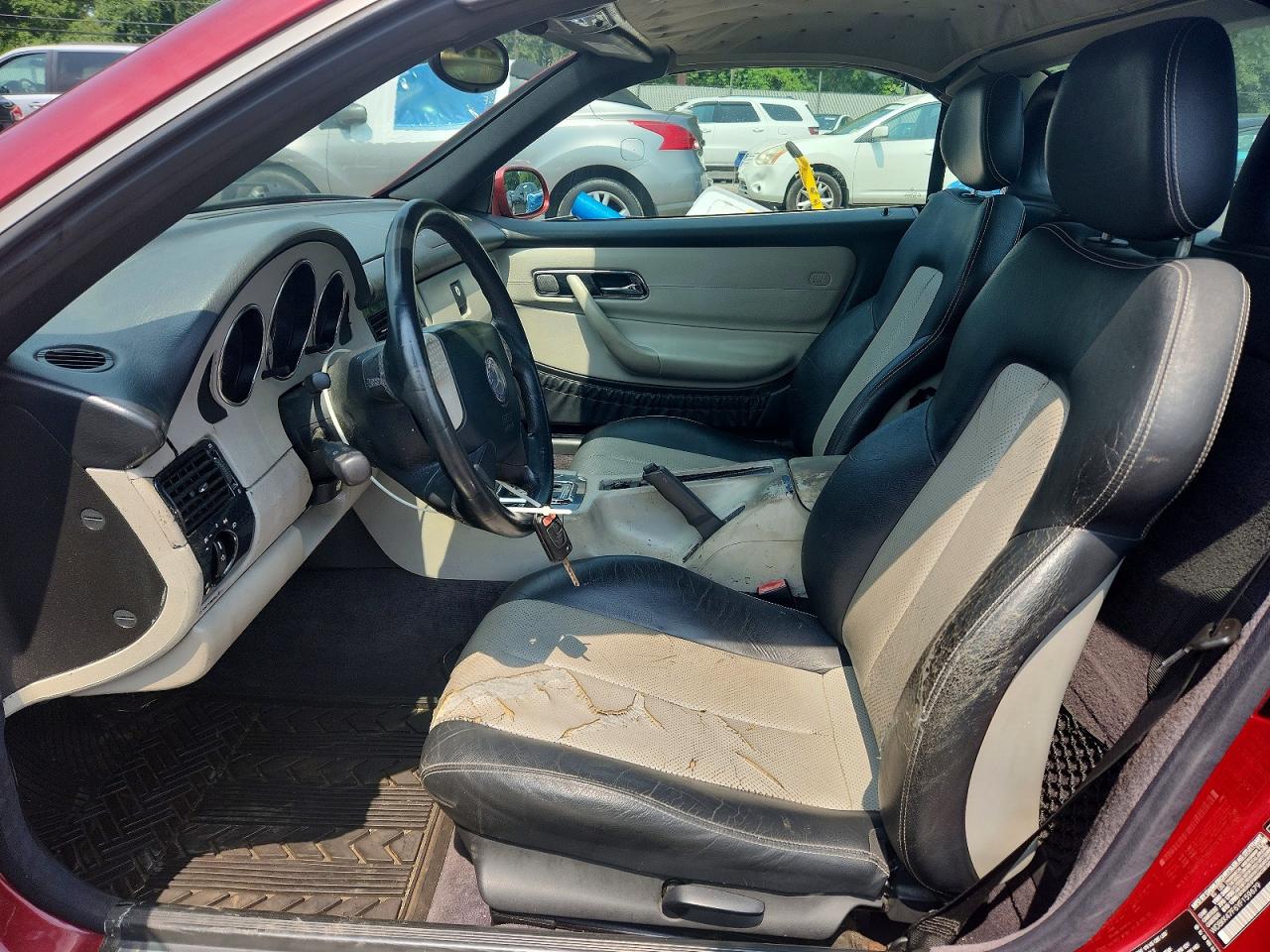 2000 Mercedes-benz Slk 230 Kompressor Maroon vin: WDBKK47F6YF159679