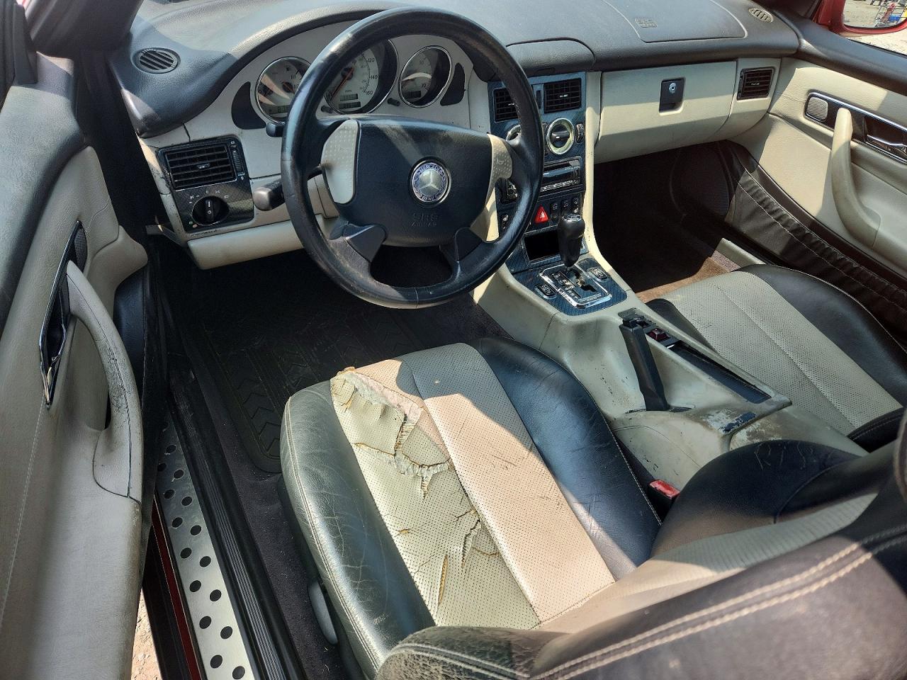 2000 Mercedes-benz Slk 230 Kompressor Maroon vin: WDBKK47F6YF159679