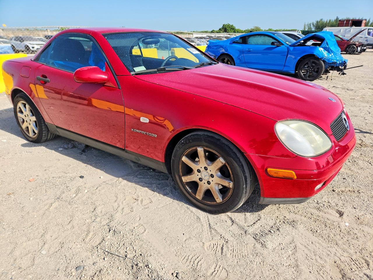 1998 Mercedes-benz Slk 230 Kompressor Red vin: WDBKK47F7WF043470