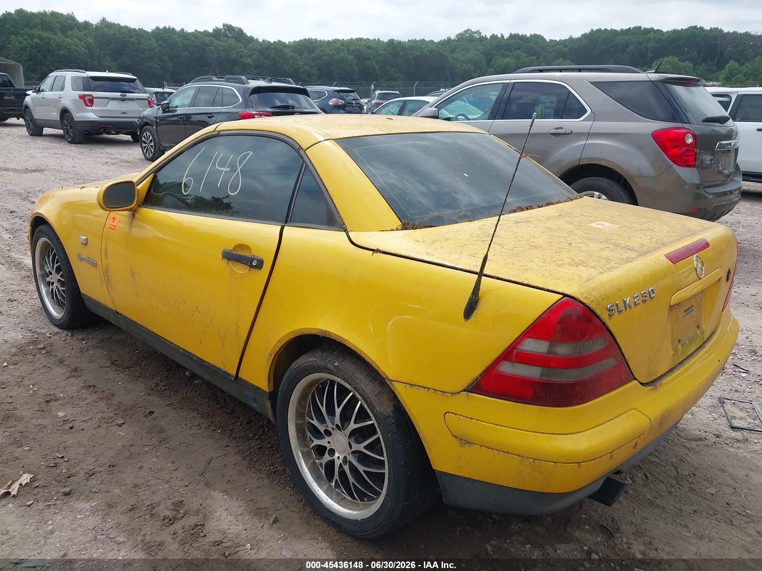 1998 Mercedes-benz Slk 230   Yellow vin: WDBKK47F7WF078414