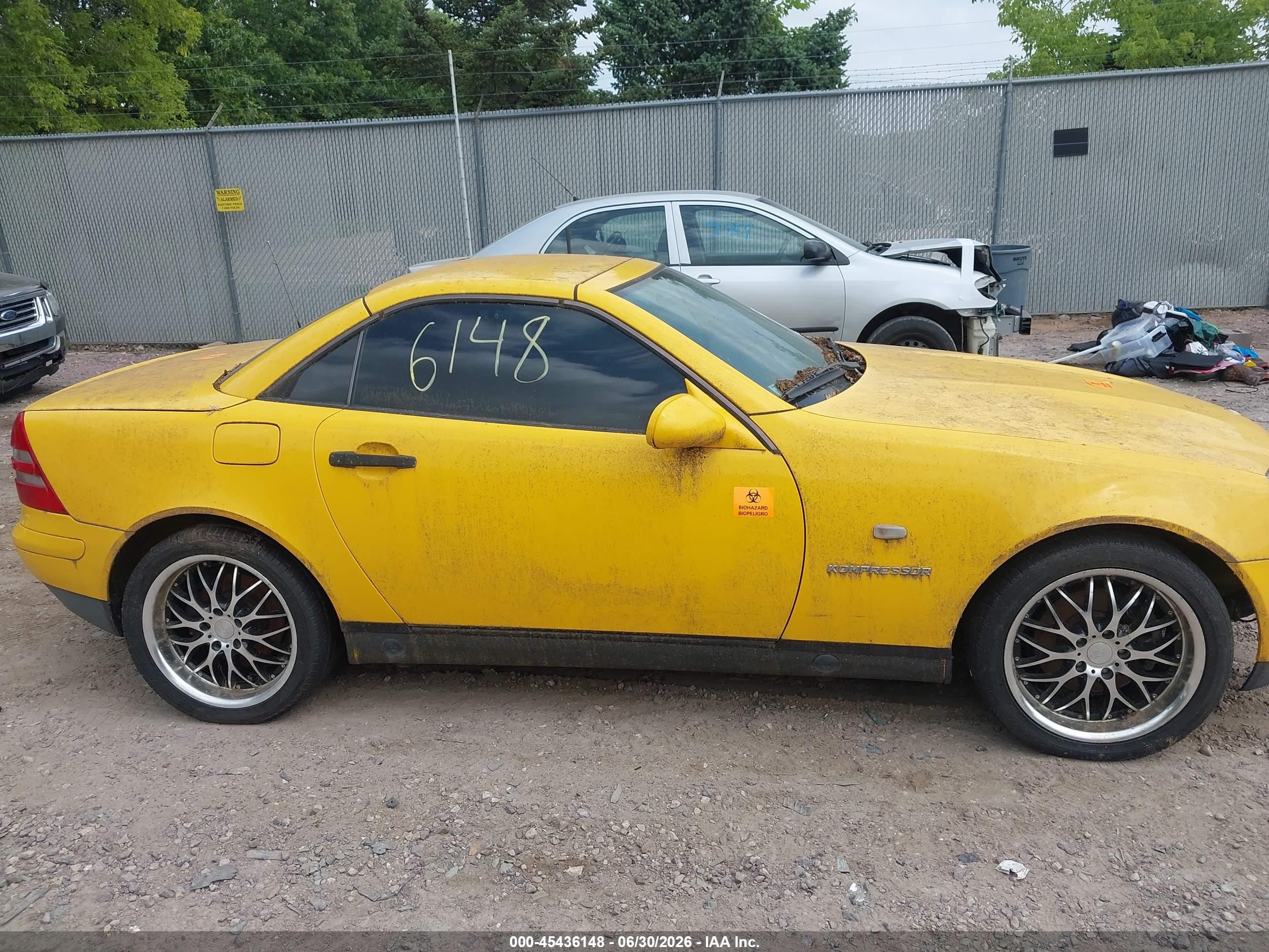 1998 Mercedes-benz Slk 230   Yellow vin: WDBKK47F7WF078414