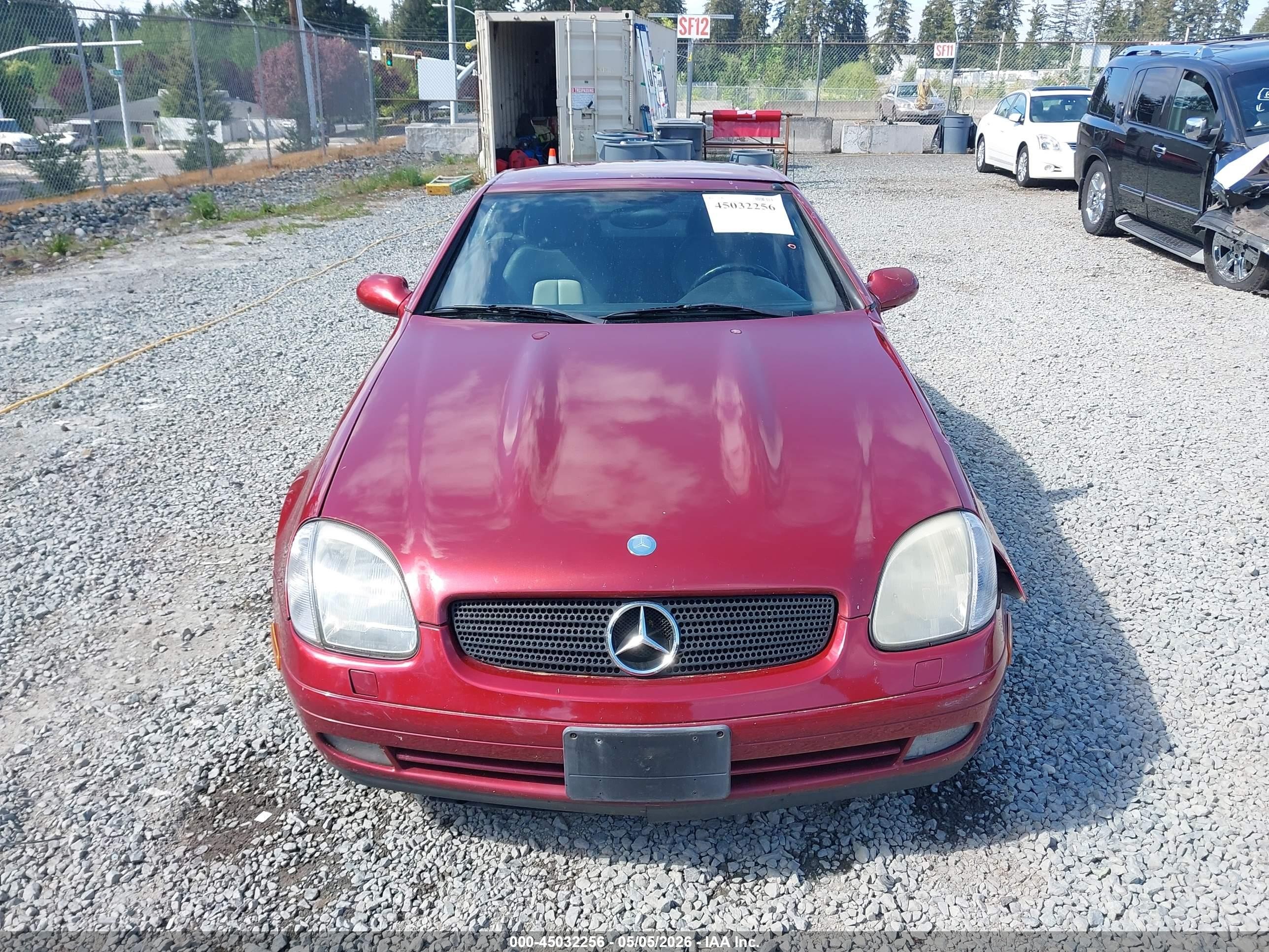 1999 Mercedes-benz Slk 230 Kompressor Red vin: WDBKK47F7XF116452