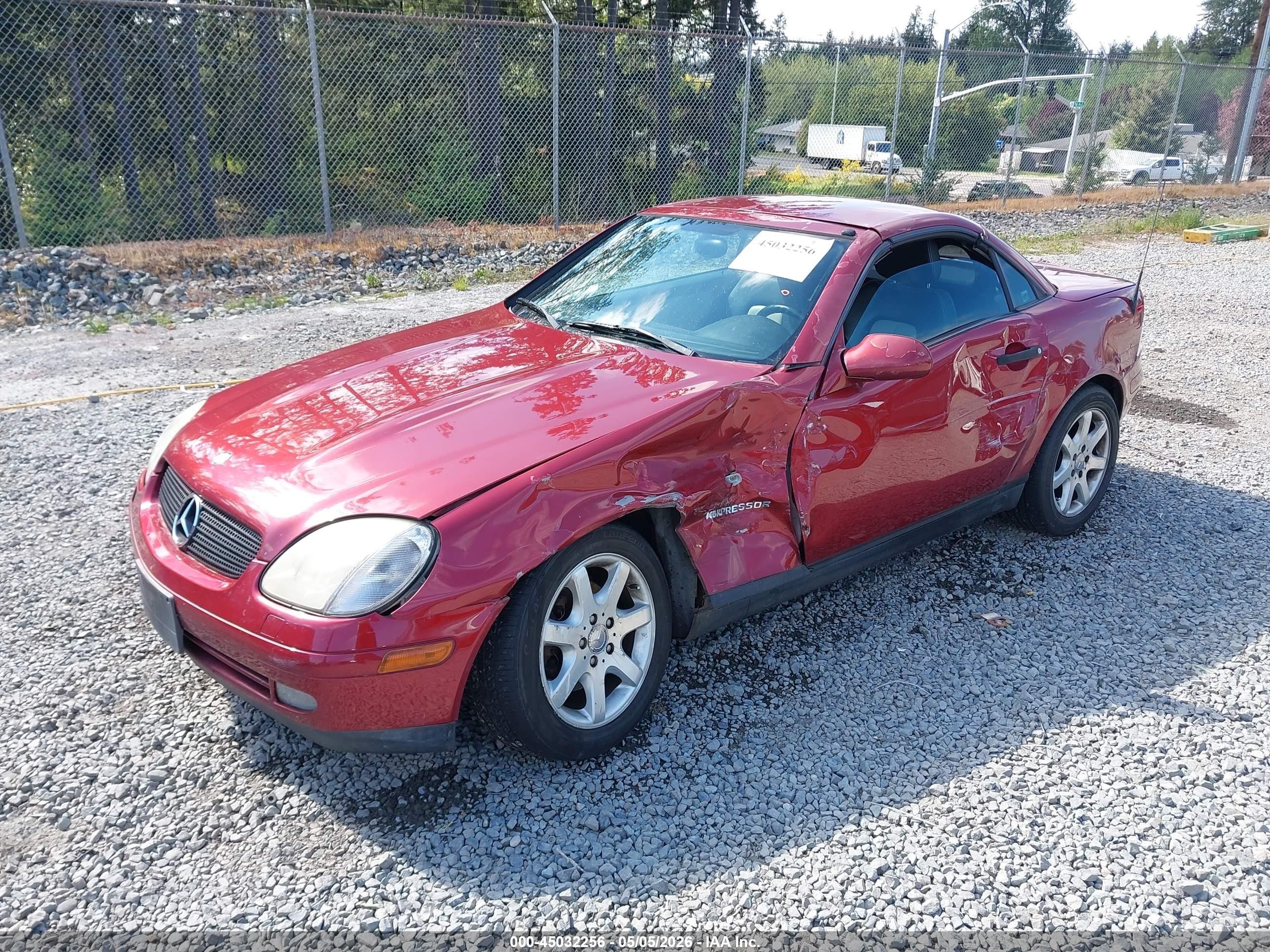 1999 Mercedes-benz Slk 230 Kompressor Red vin: WDBKK47F7XF116452