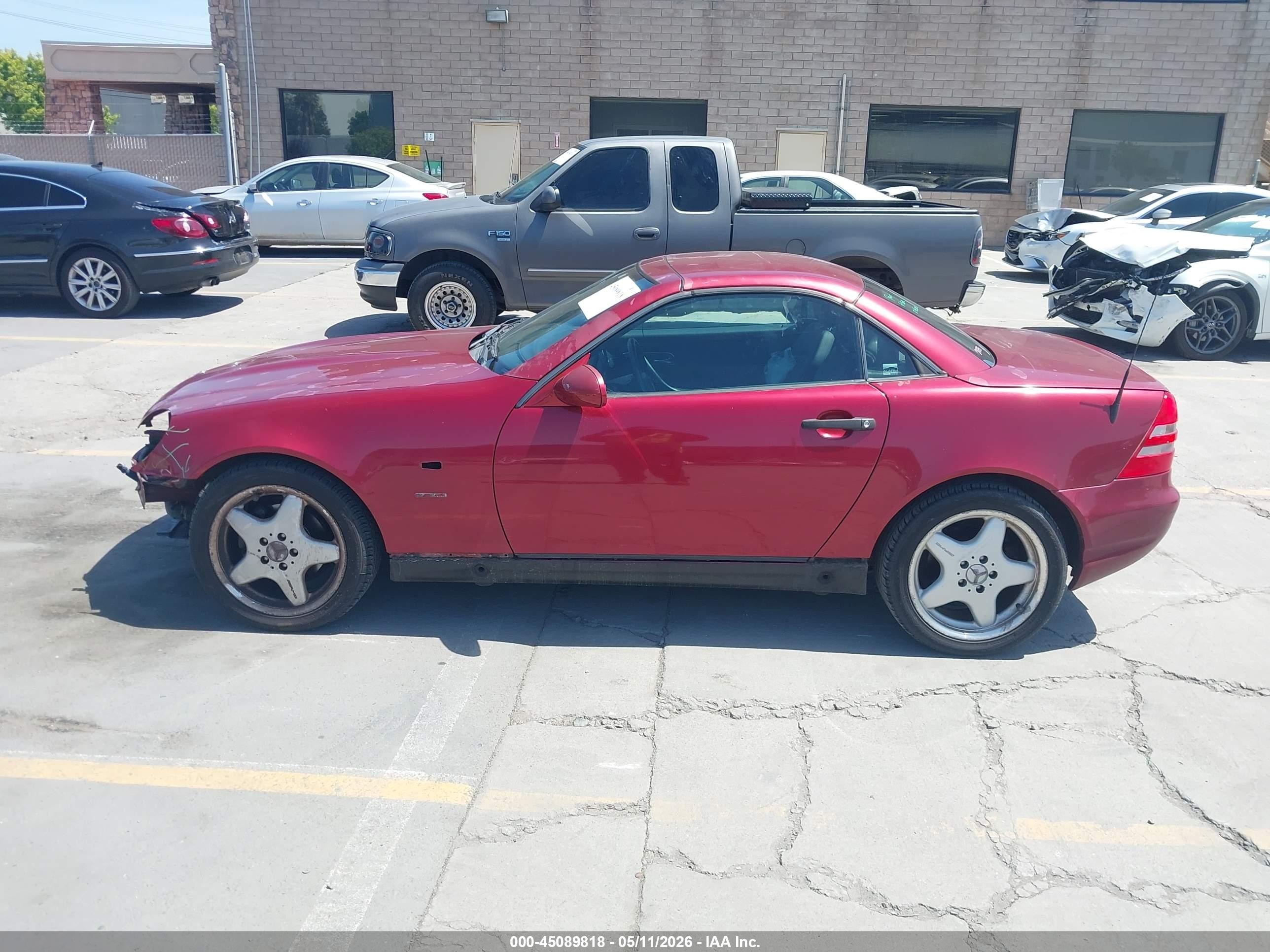 1999 Mercedes-benz Slk 230 Kompressor Red vin: WDBKK47F8XF091450