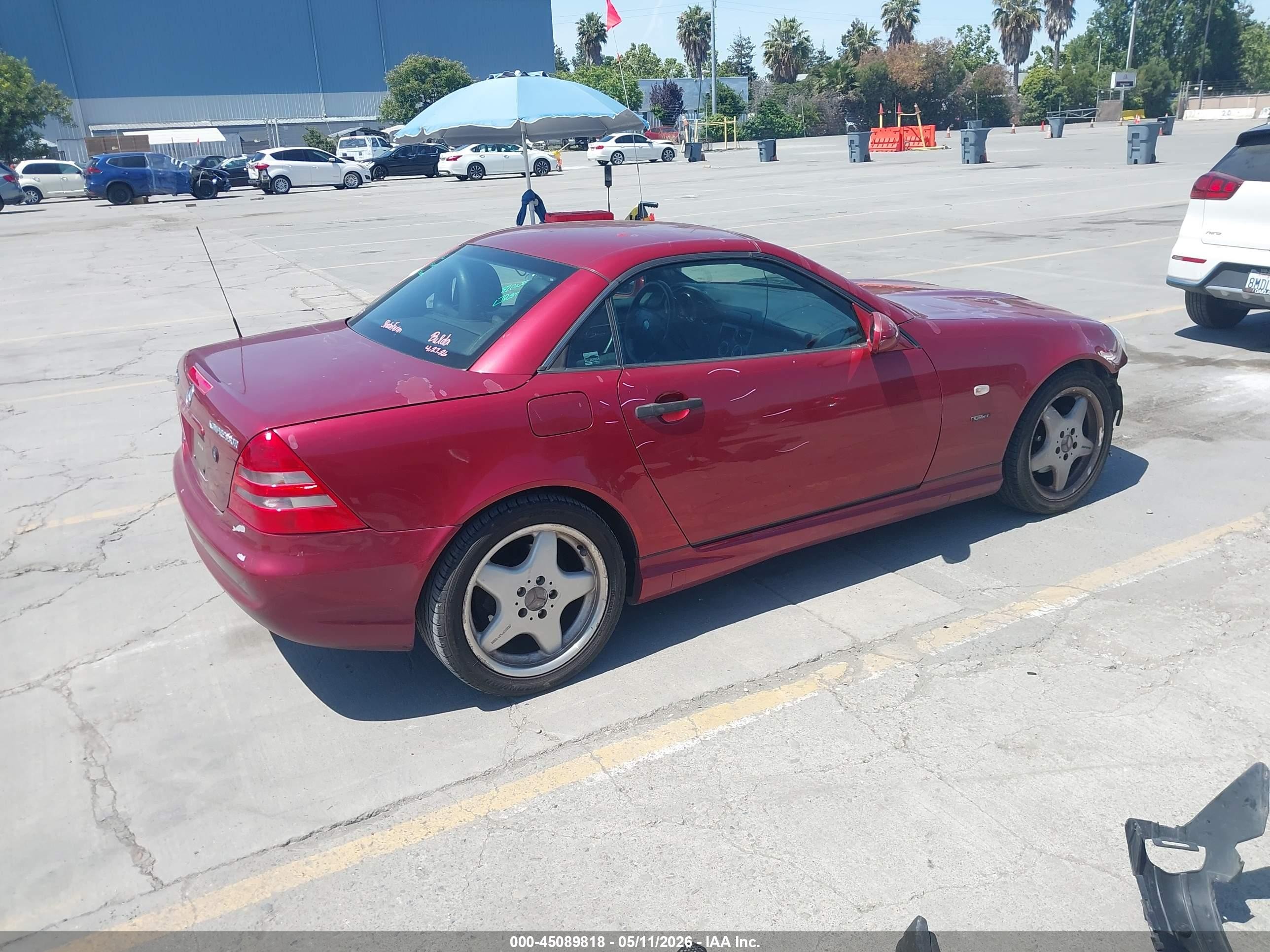 1999 Mercedes-benz Slk 230 Kompressor Red vin: WDBKK47F8XF091450