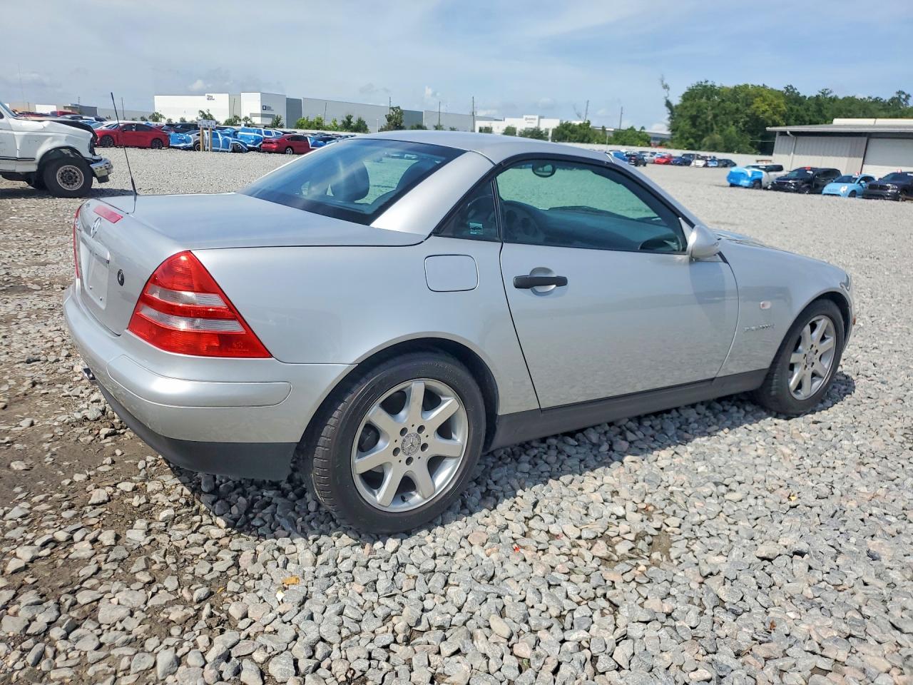 1999 Mercedes-benz Slk 230 Kompressor Серебряный vin: WDBKK47F8XF117531