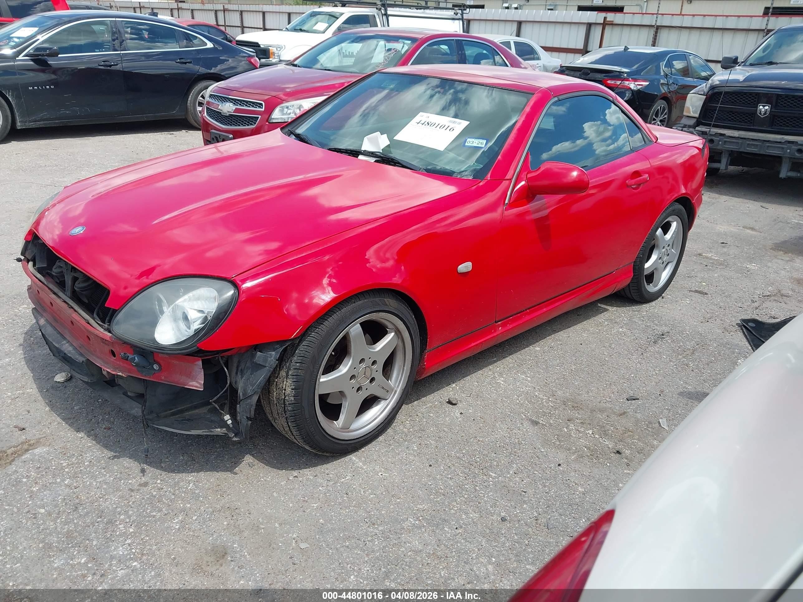 2000 Mercedes-benz Slk 230 Kompressor Red vin: WDBKK47F9YF159742