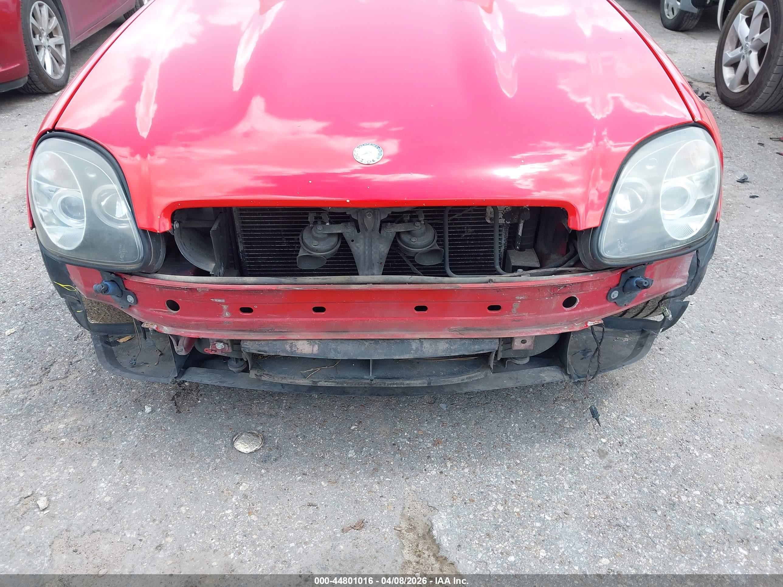 2000 Mercedes-benz Slk 230 Kompressor Red vin: WDBKK47F9YF159742