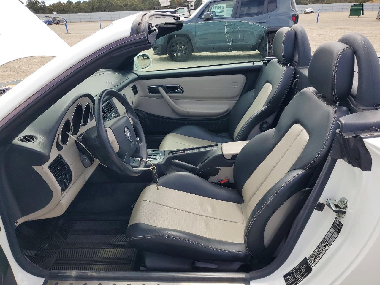 1998 Mercedes-benz Slk 230 Kompressor White vin: WDBKK47FXWF021401