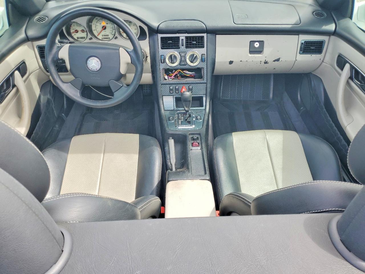1998 Mercedes-benz Slk 230 Kompressor White vin: WDBKK47FXWF021401