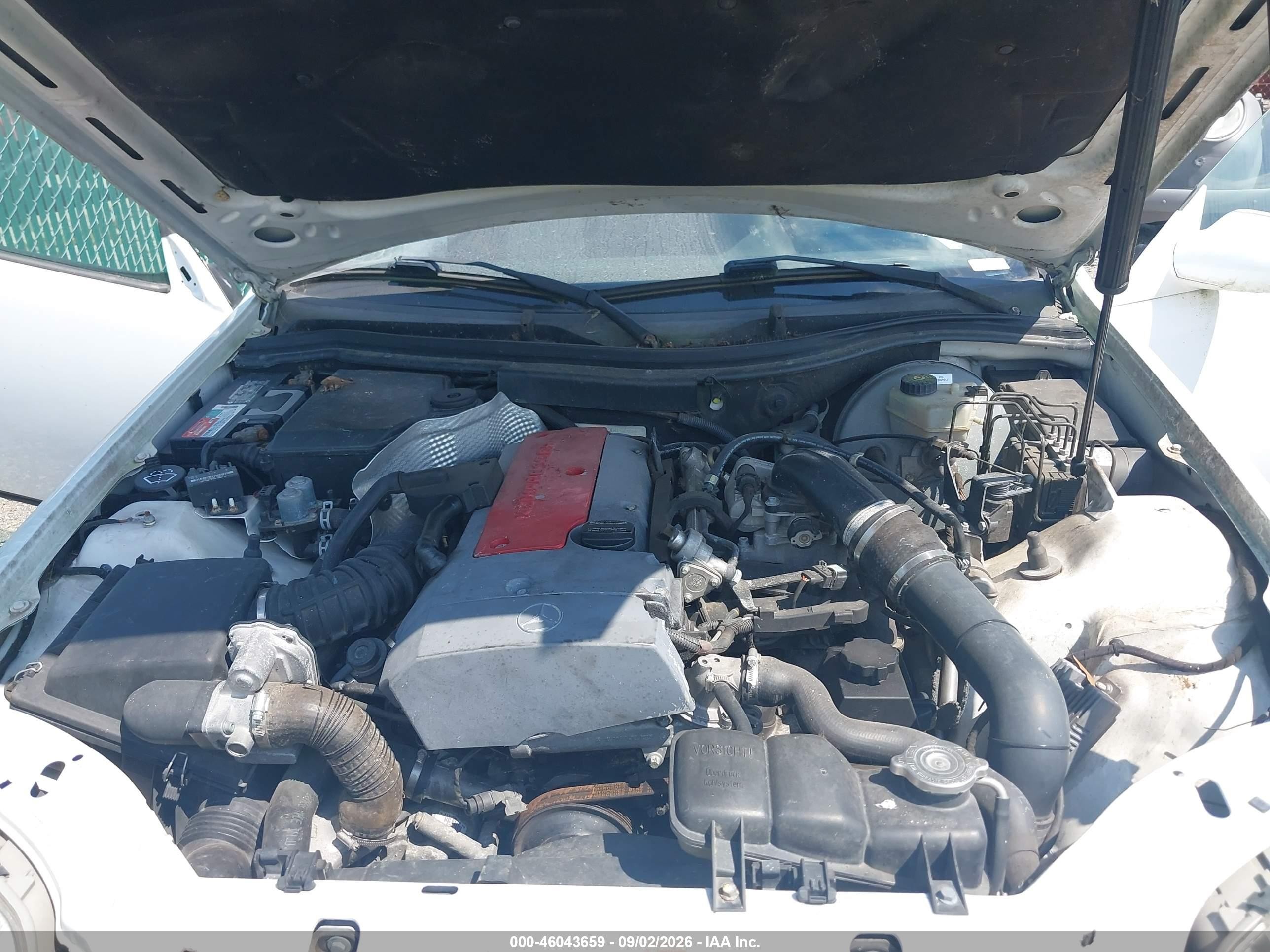 1998 Mercedes-benz Slk 230   Белый vin: WDBKK47FXWF076530