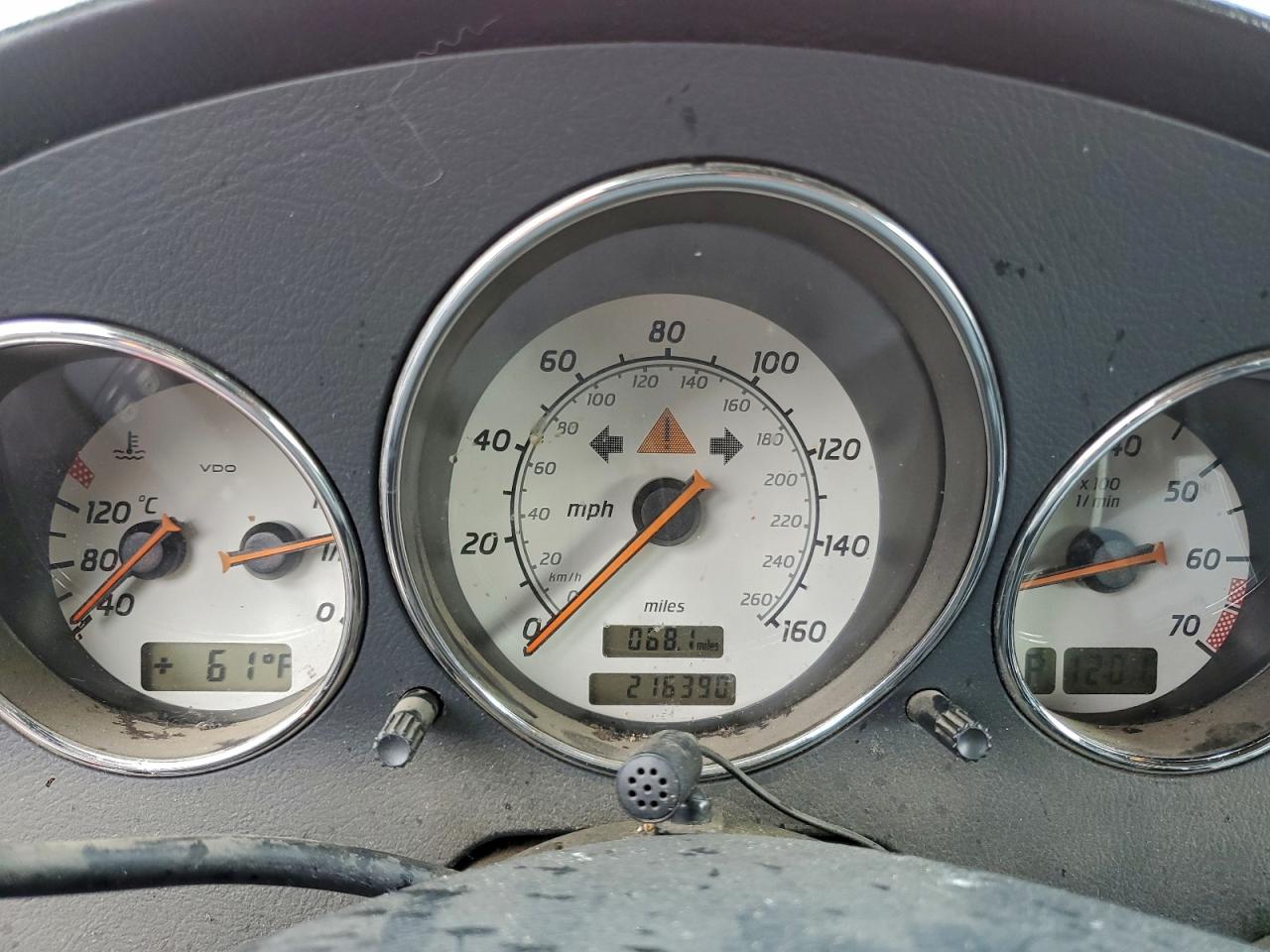 2001 Mercedes-benz Slk 230 Kompressor Red vin: WDBKK49F01F196276