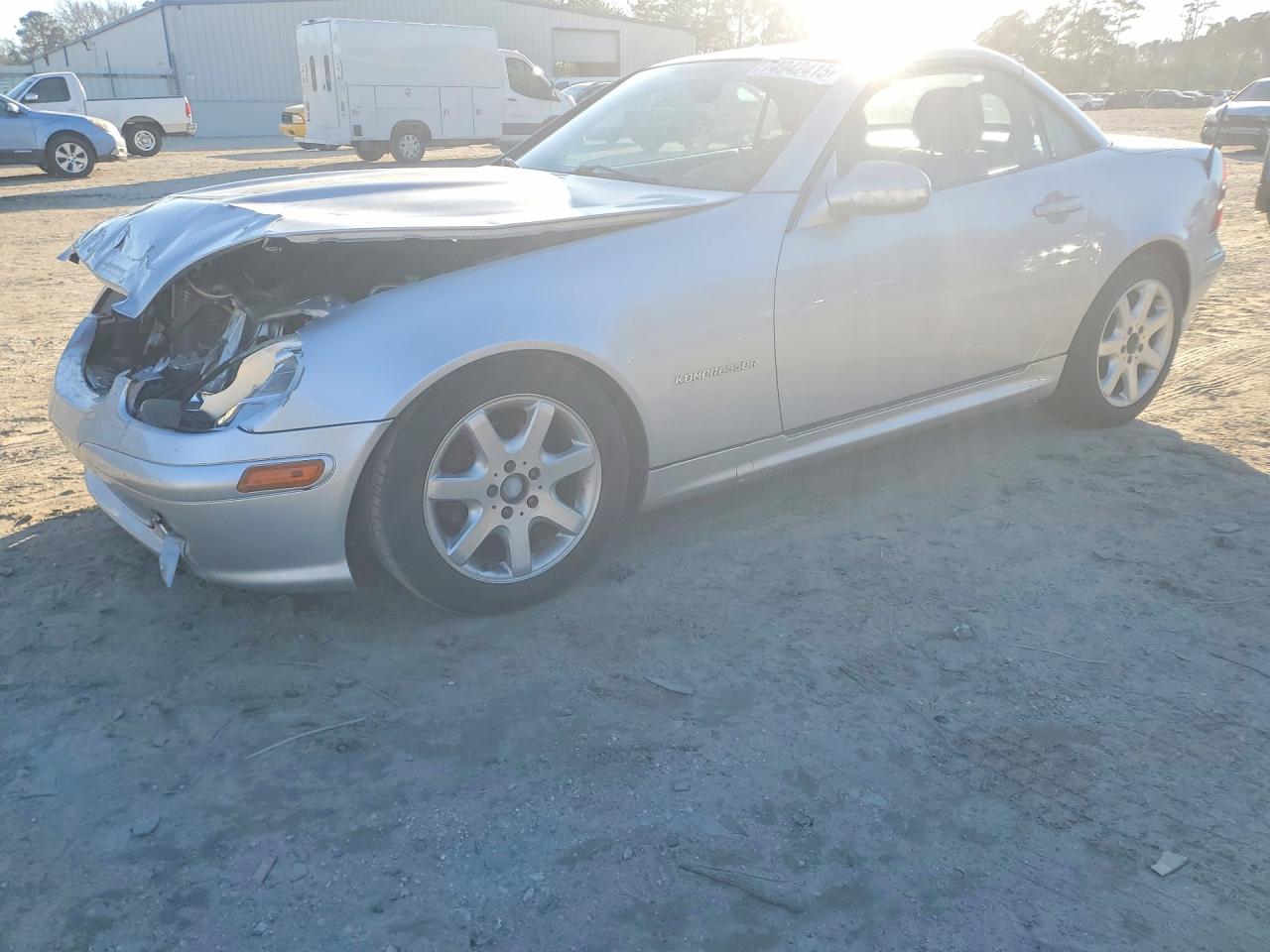 2001 Mercedes-benz Slk 230 Kompressor Silver vin: WDBKK49F01F214002