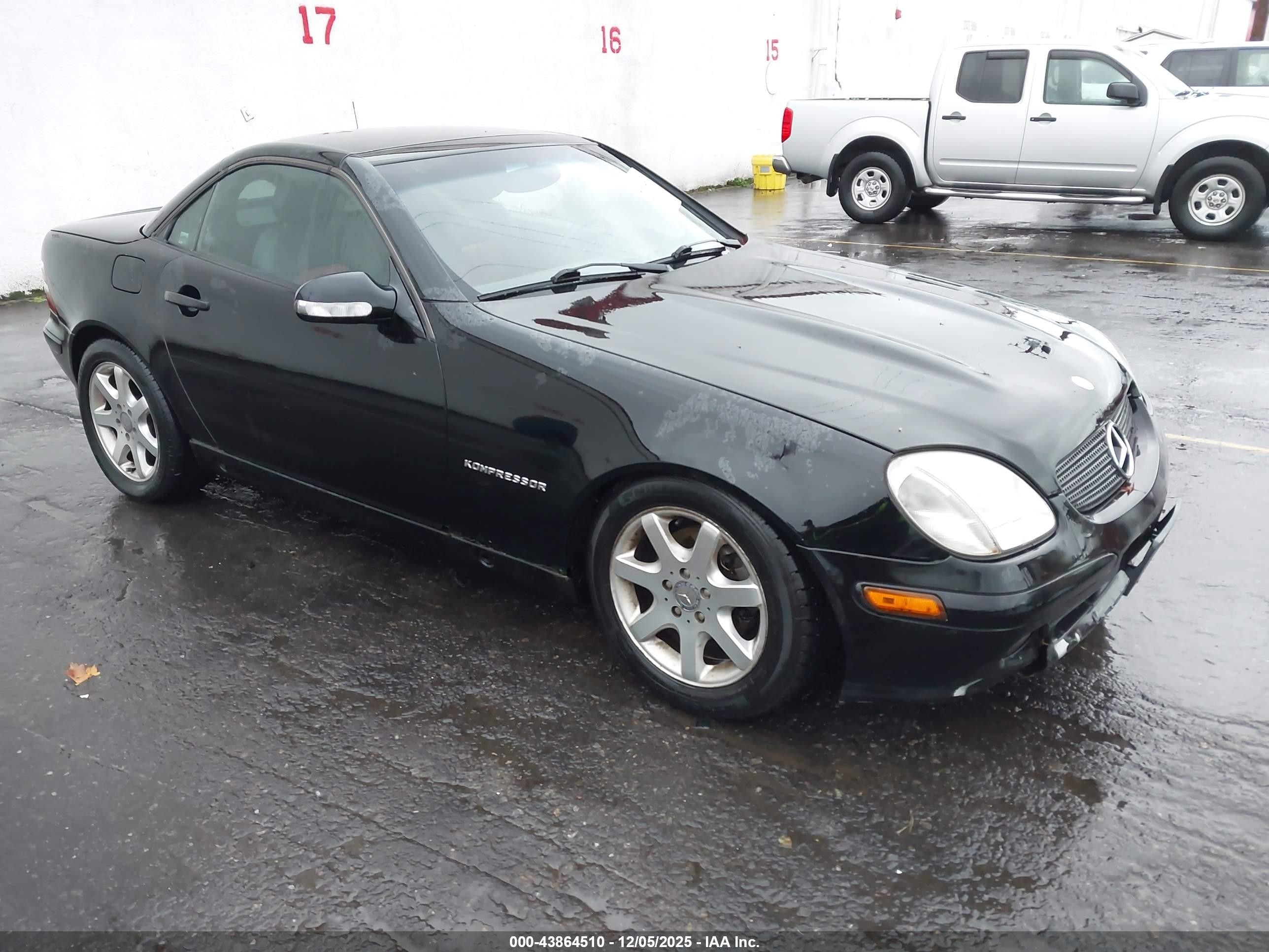 2001 Mercedes-benz Slk 230 Kompressor Black vin: WDBKK49F11F208354