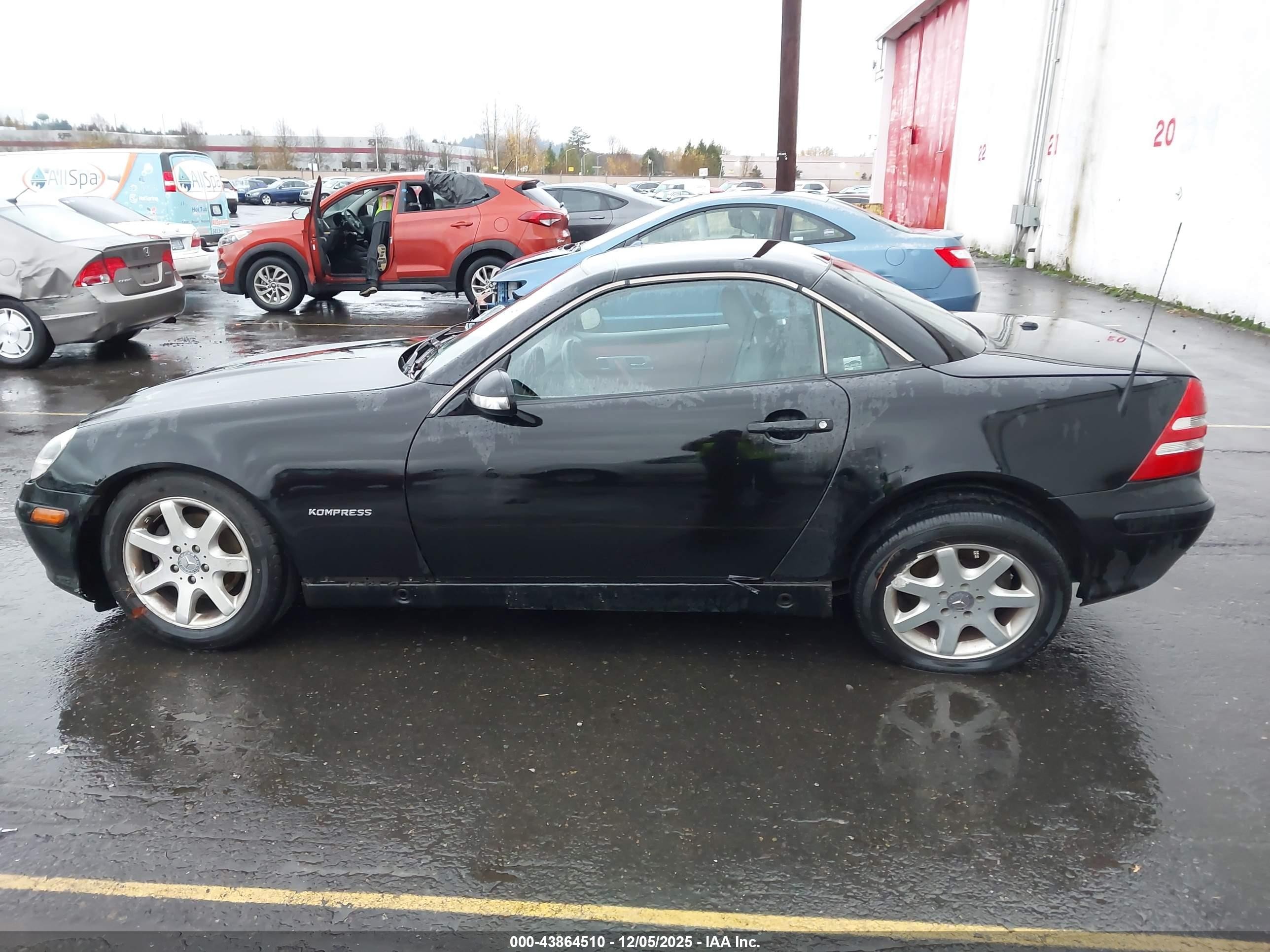2001 Mercedes-benz Slk 230 Kompressor Black vin: WDBKK49F11F208354