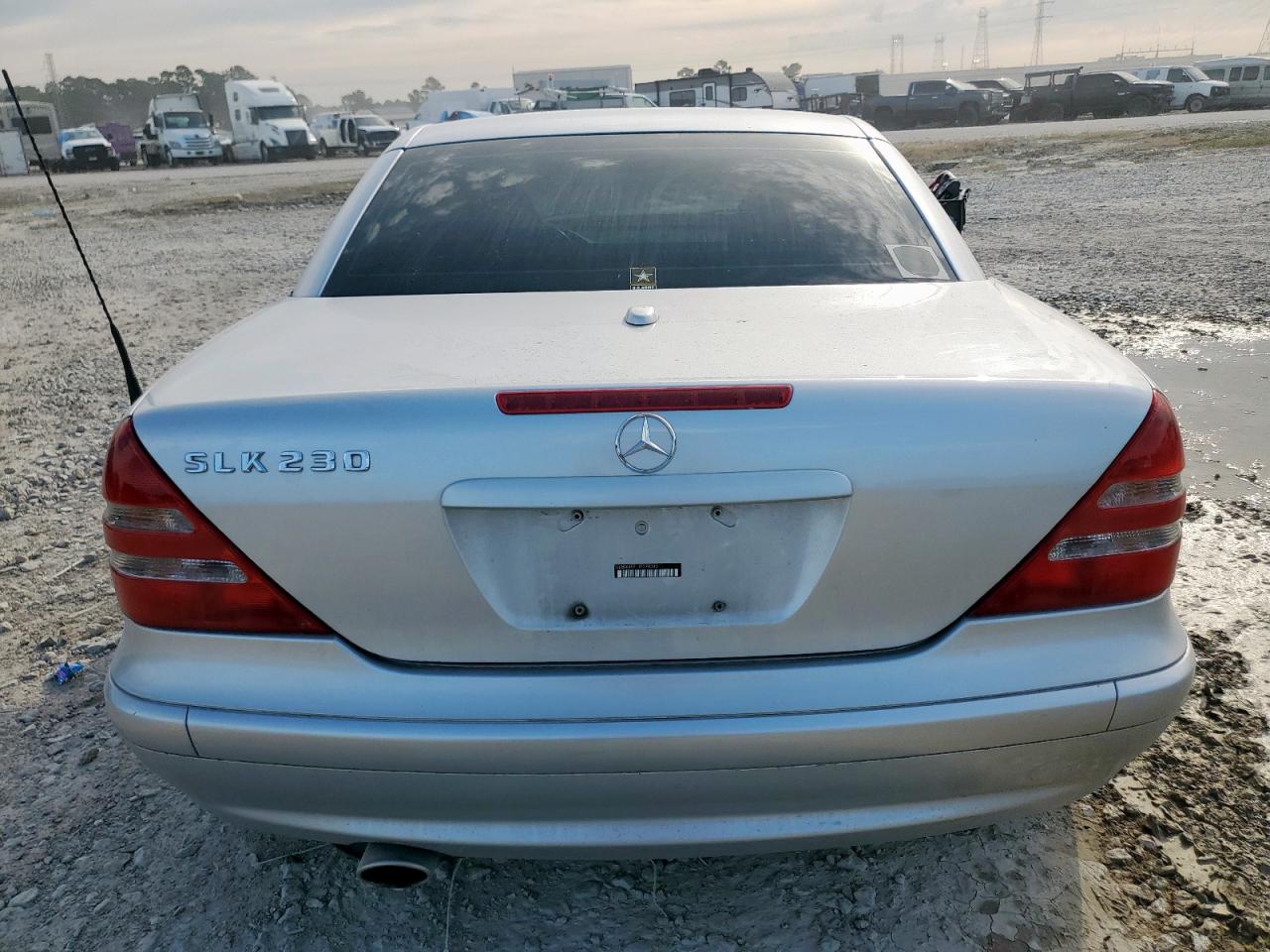 2001 Mercedes-benz Slk 230 Kompressor Silver vin: WDBKK49F11F220343