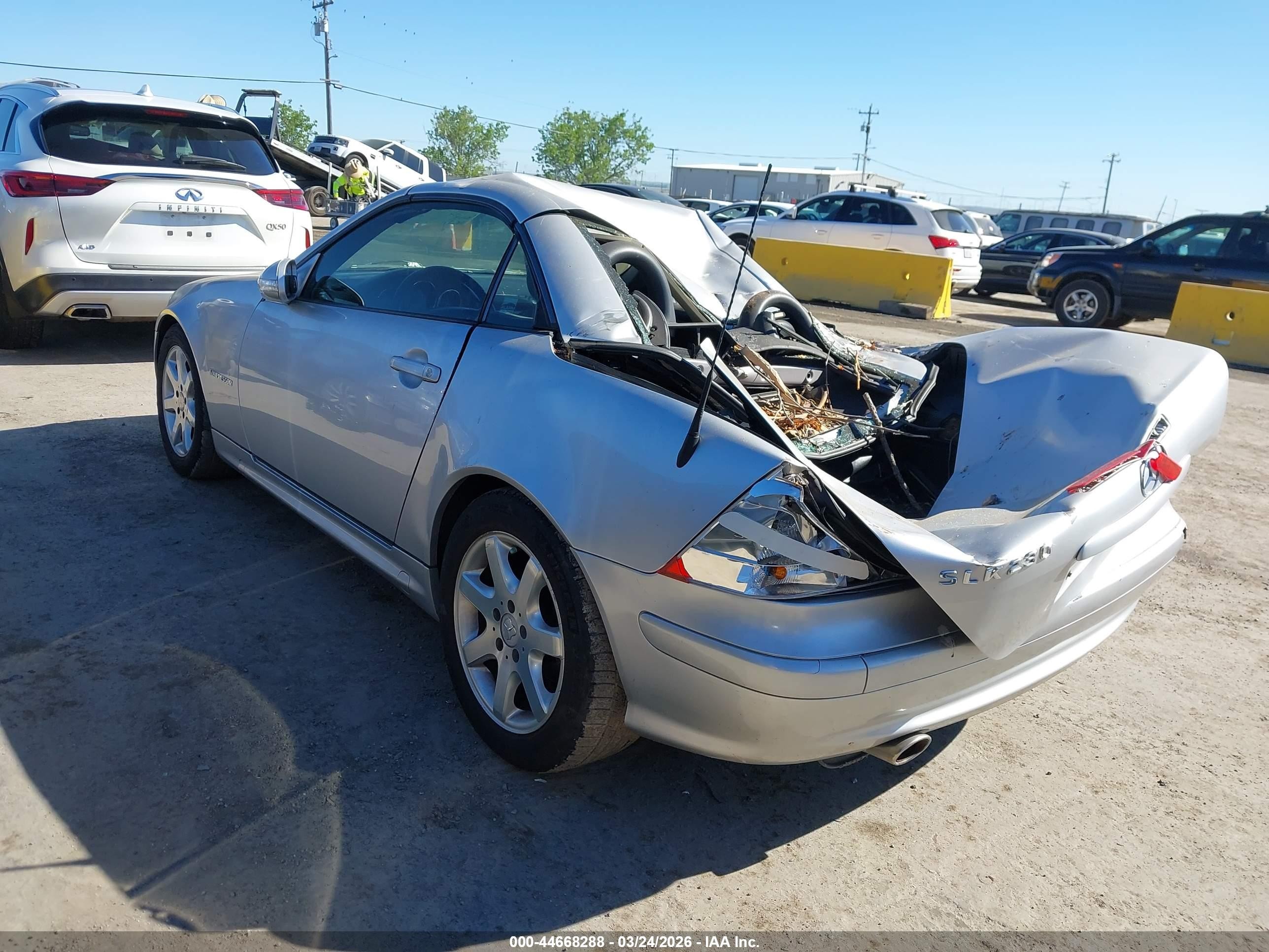 2001 Mercedes-benz Slk 230 Kompressor Silver vin: WDBKK49F11F224733
