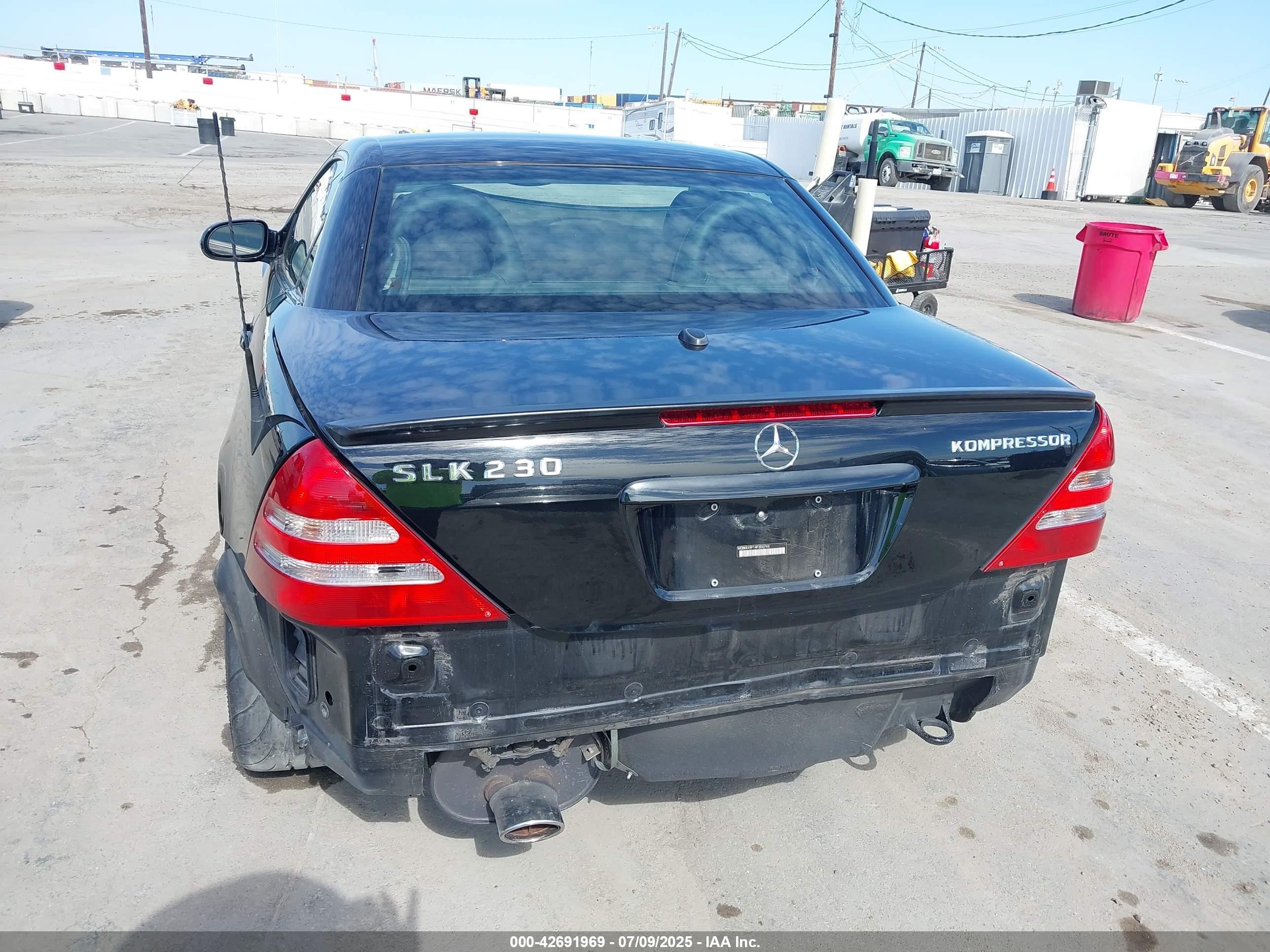 2004 Mercedes-benz Slk 230 Kompressor Black vin: WDBKK49F14F300746