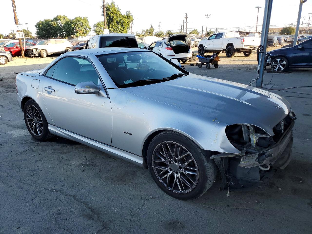2001 Mercedes-benz Slk 230 Kompressor Silver vin: WDBKK49F21F172755